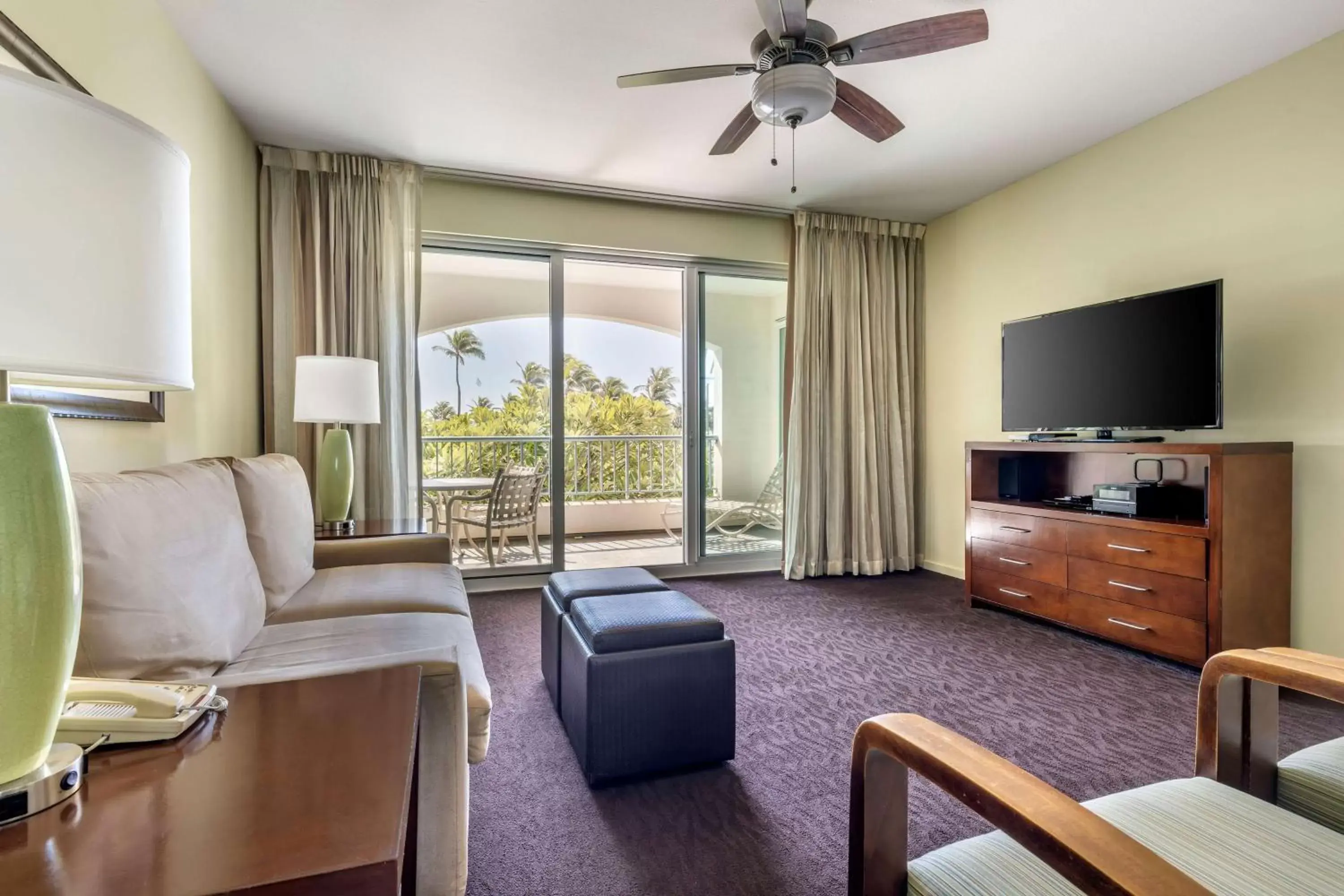 Living room, Seating Area in Hilton Vacation Club The Point at Poipu Kauai