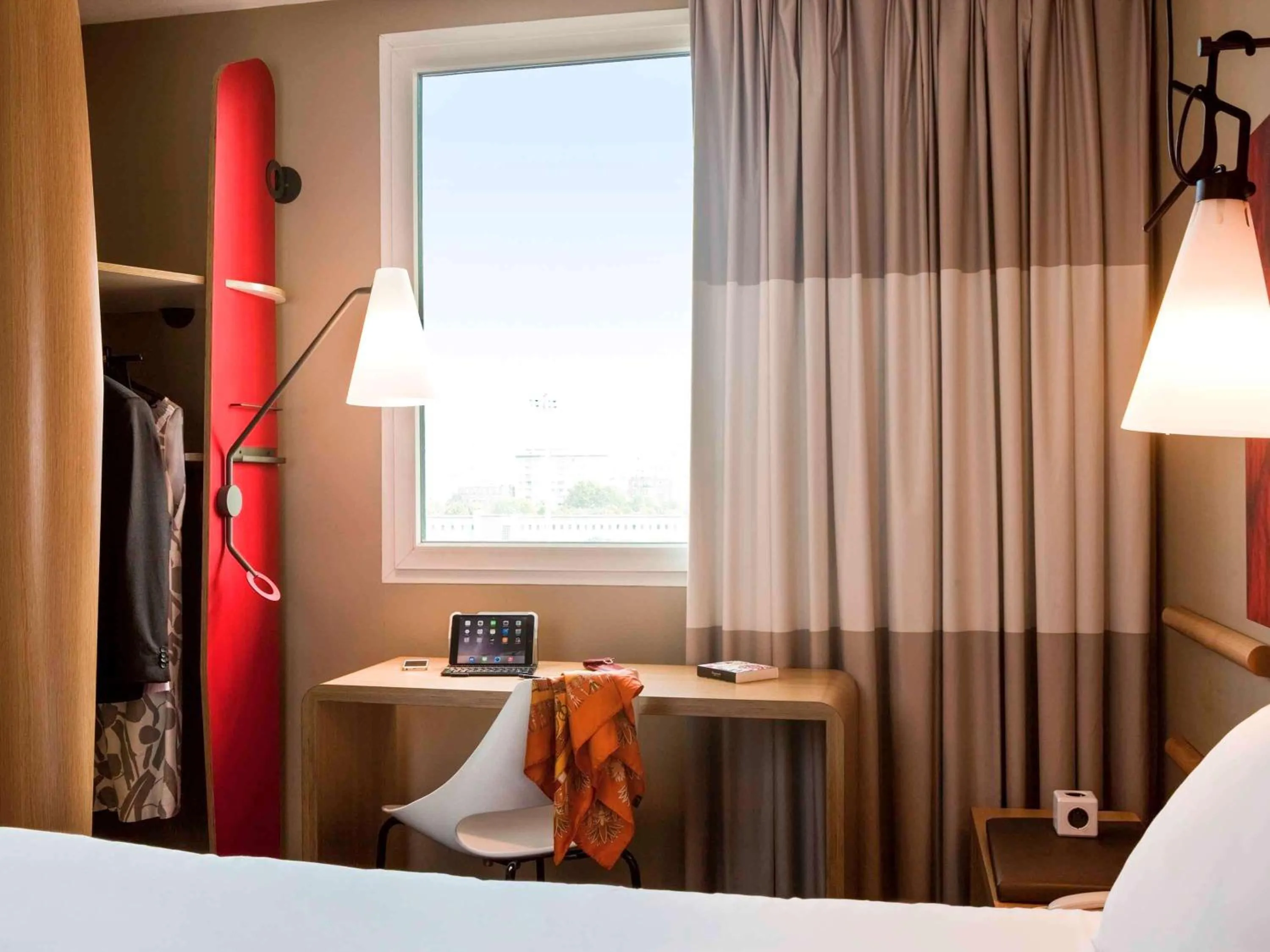 Standard Room with 1 Double Bed in ibis Paris Porte de Clichy Centre