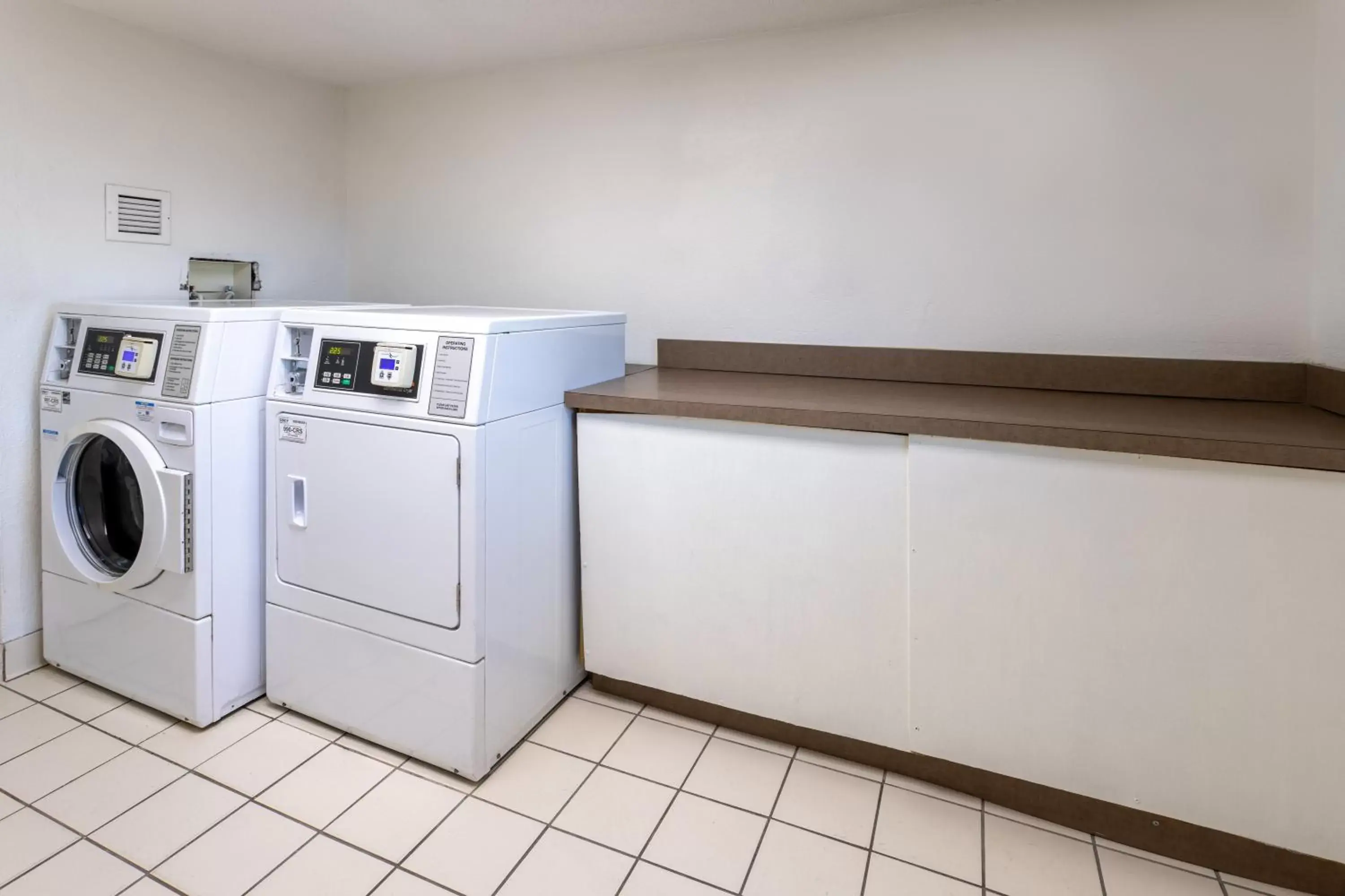 laundry, Kitchen/Kitchenette in Baymont by Wyndham Camp Lejeune