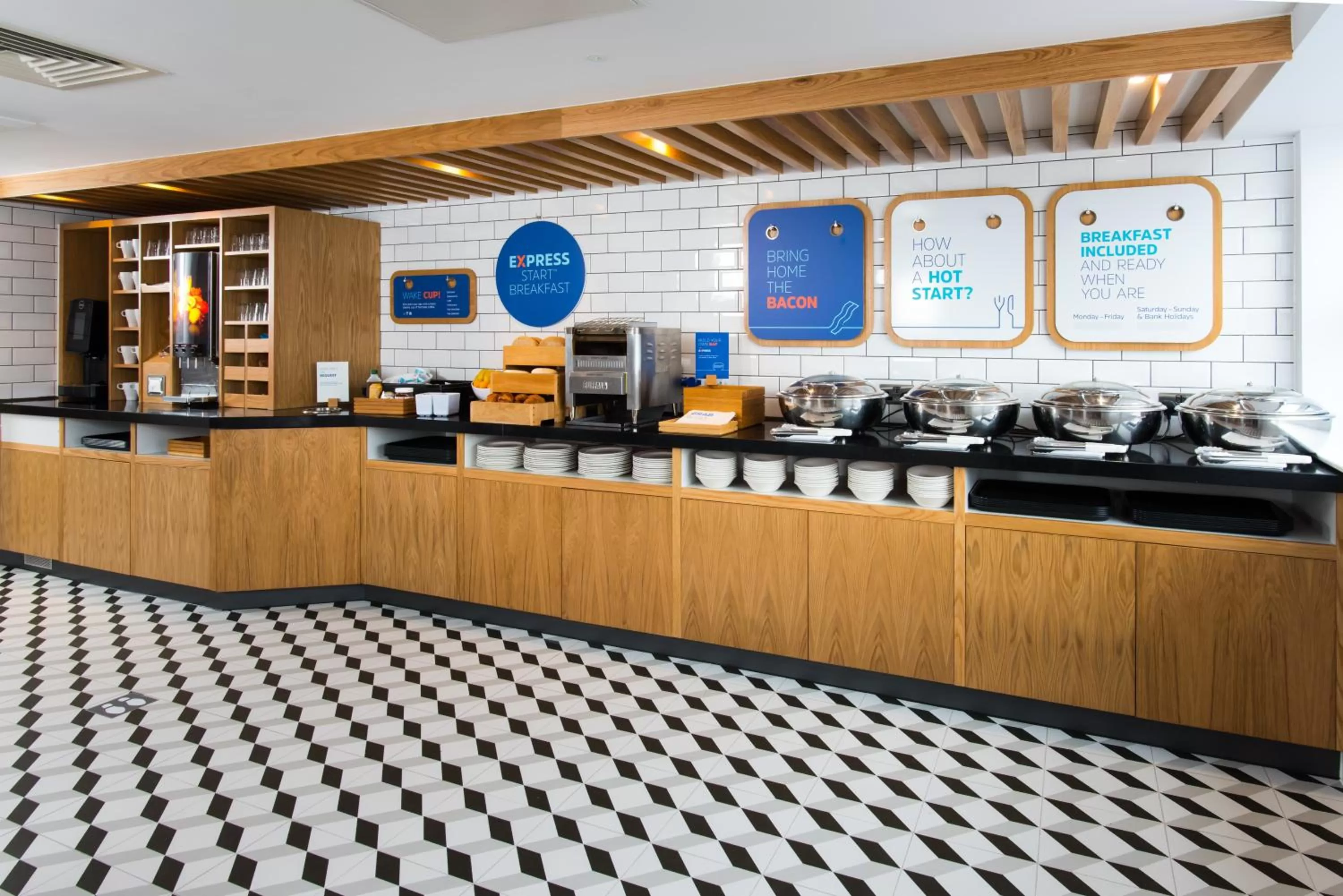 Breakfast in Holiday Inn Express Cardiff Bay by IHG