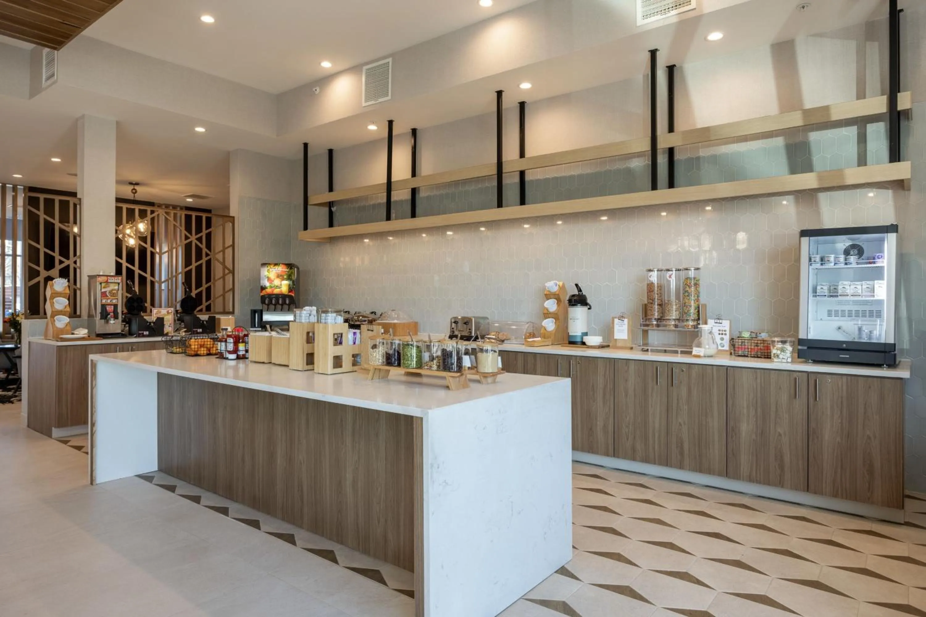 Breakfast in TownePlace Suites by Marriott Canton Riverstone Parkway