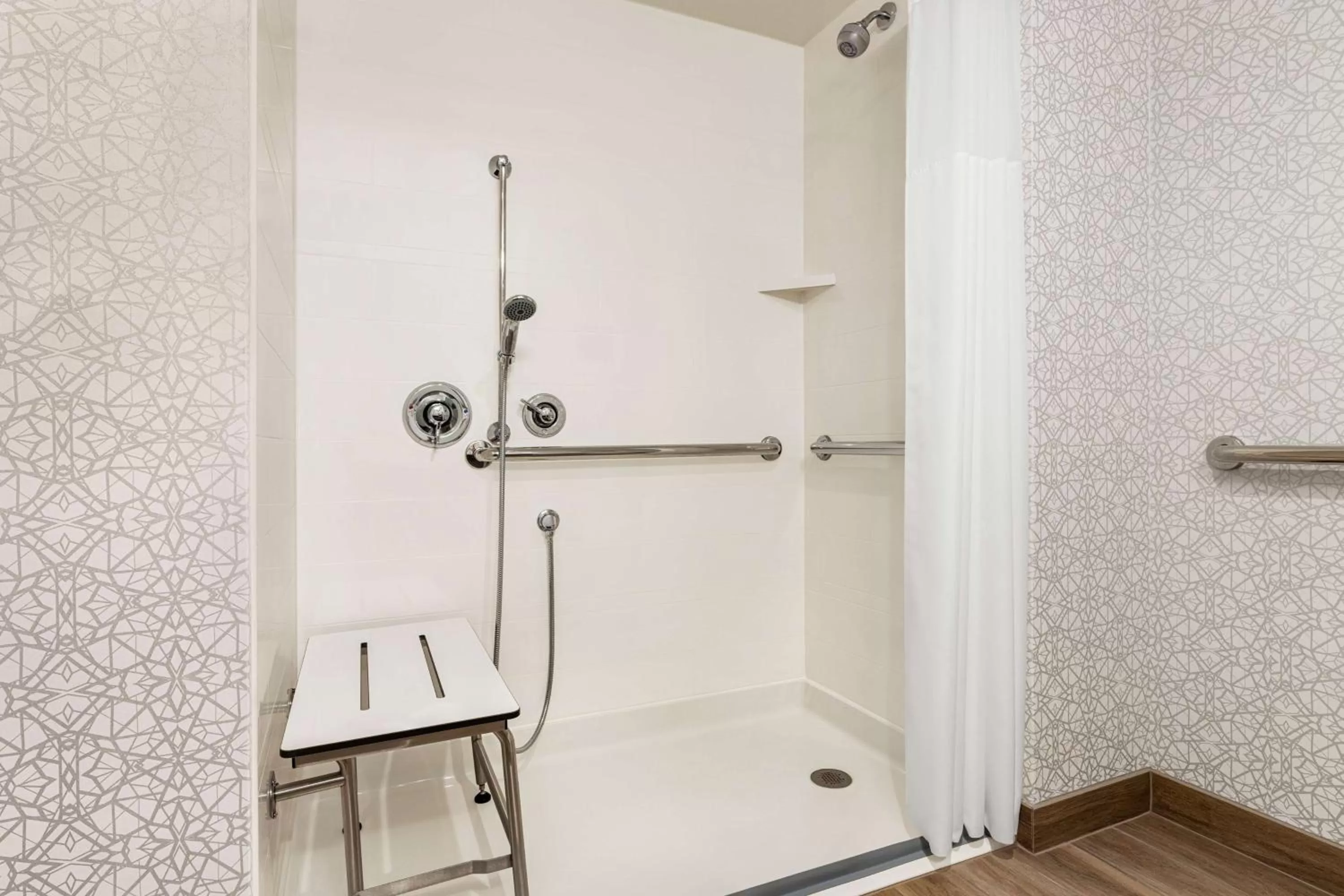 Bathroom in Hampton Inn & Suites Olean, Ny