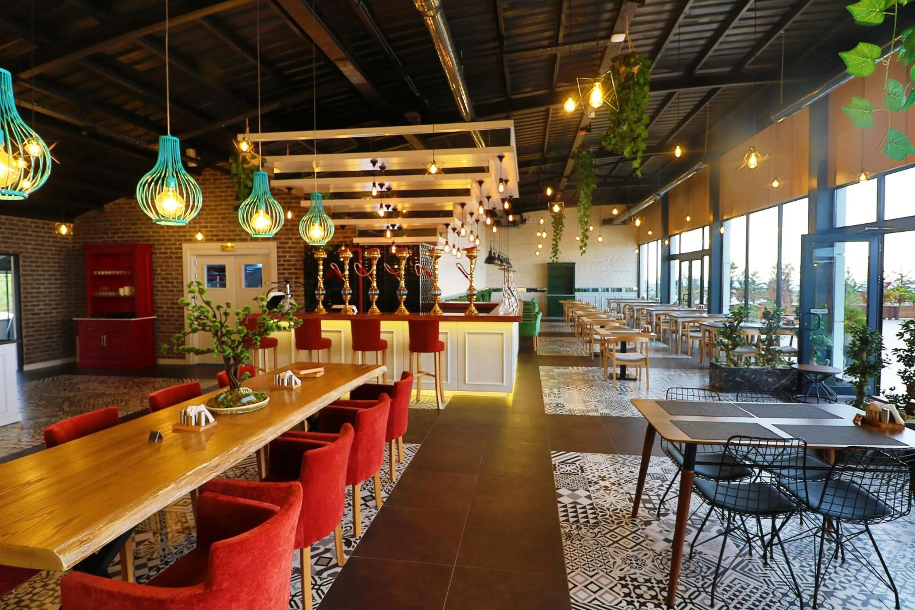 Restaurant/places to eat in Yildiz Life Hotel