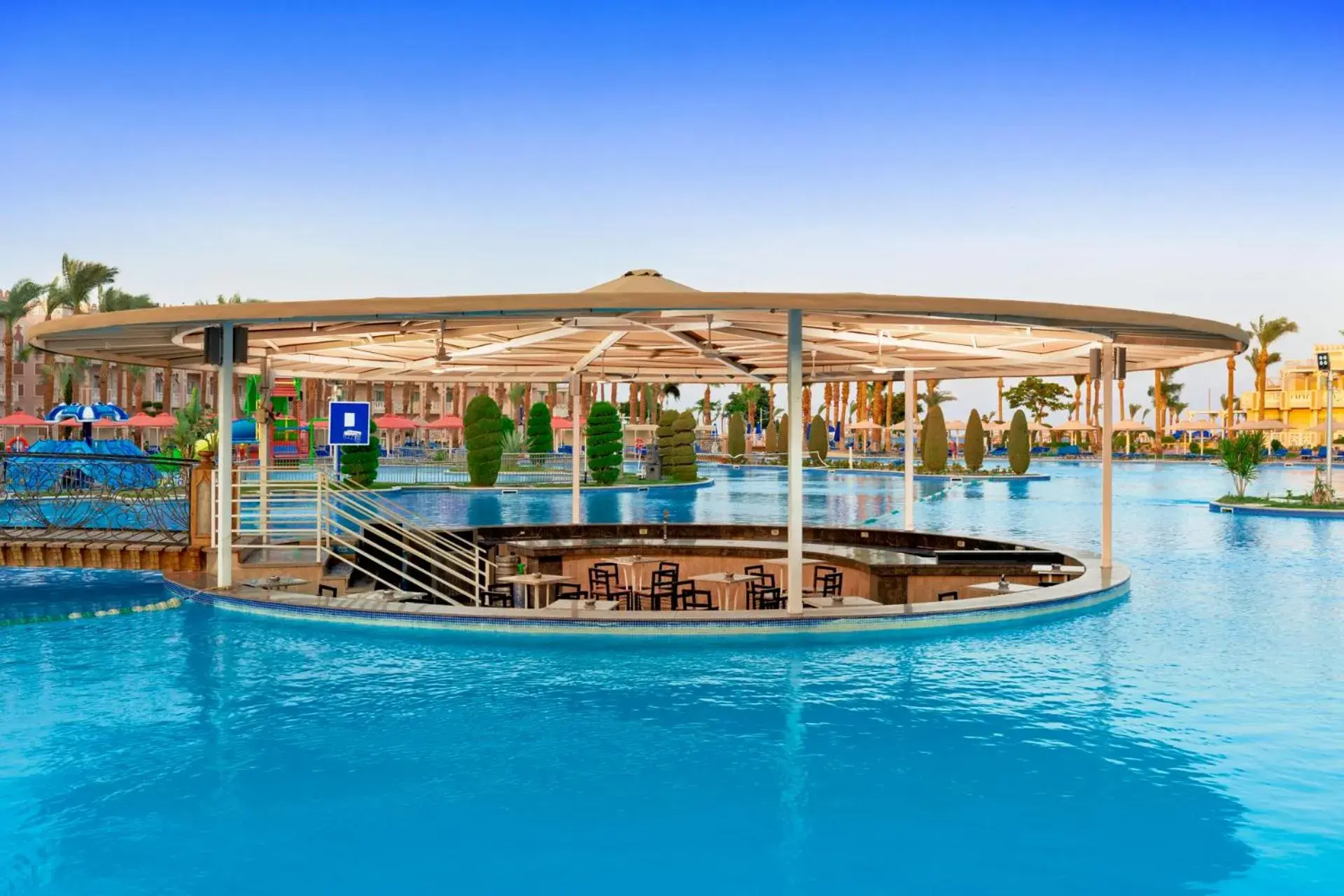 Lounge or bar, Swimming Pool in Albatros Palace Resort (Families and Couples Only)