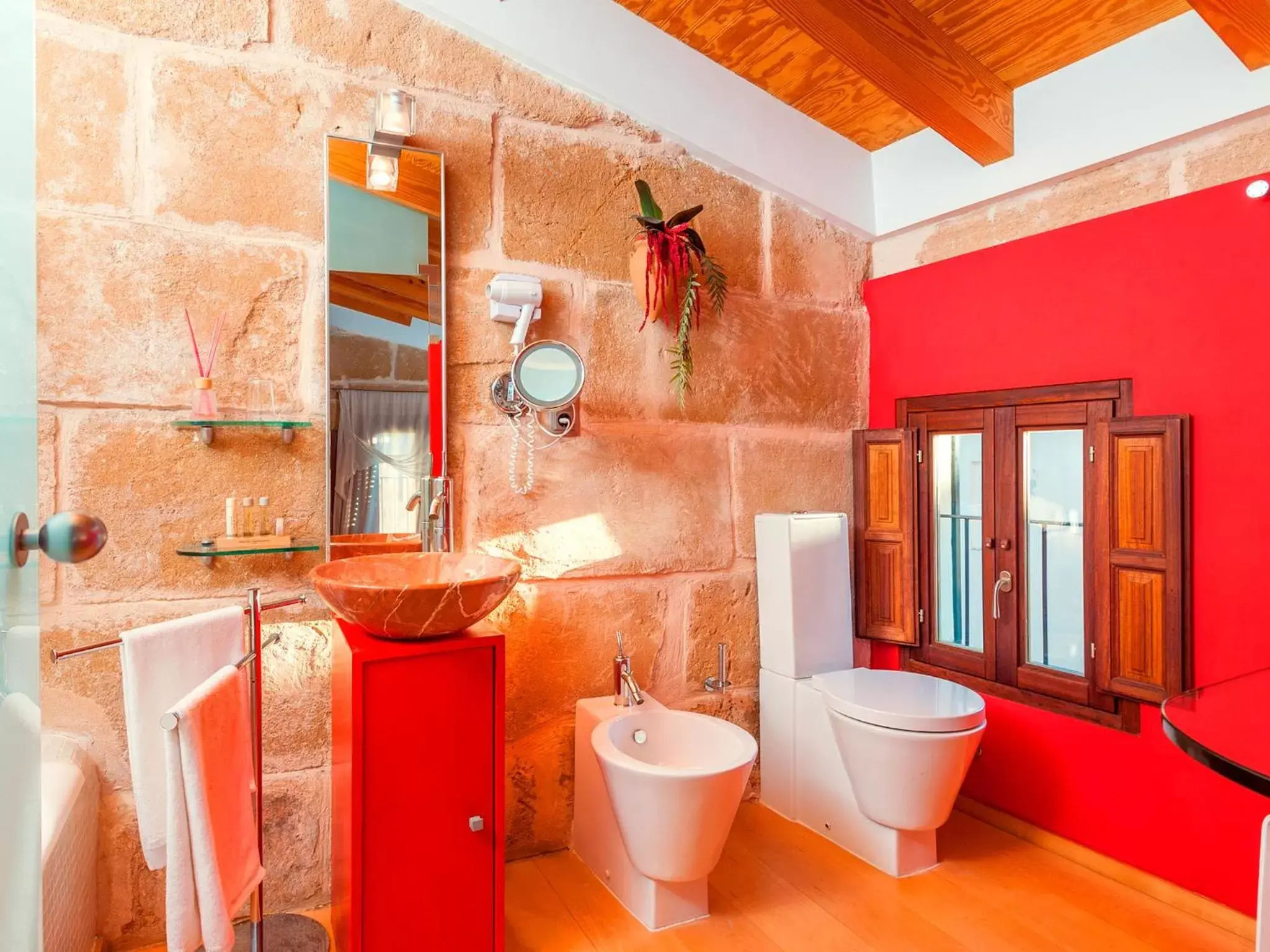 Shower, Bathroom in Cas Ferrer Nou Hotelet