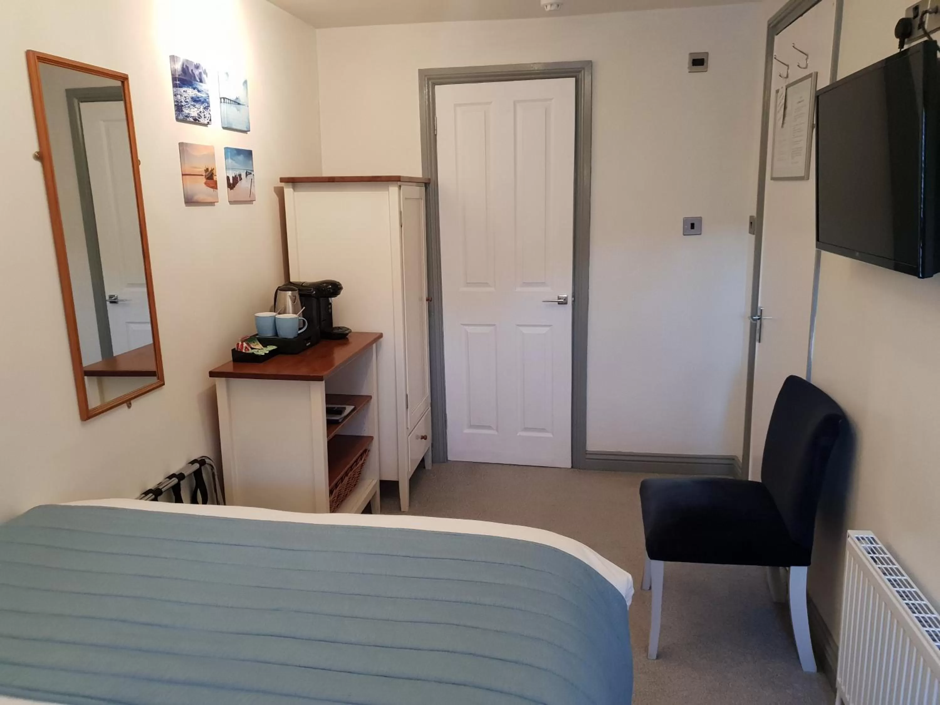 Bed in Compston House B & B