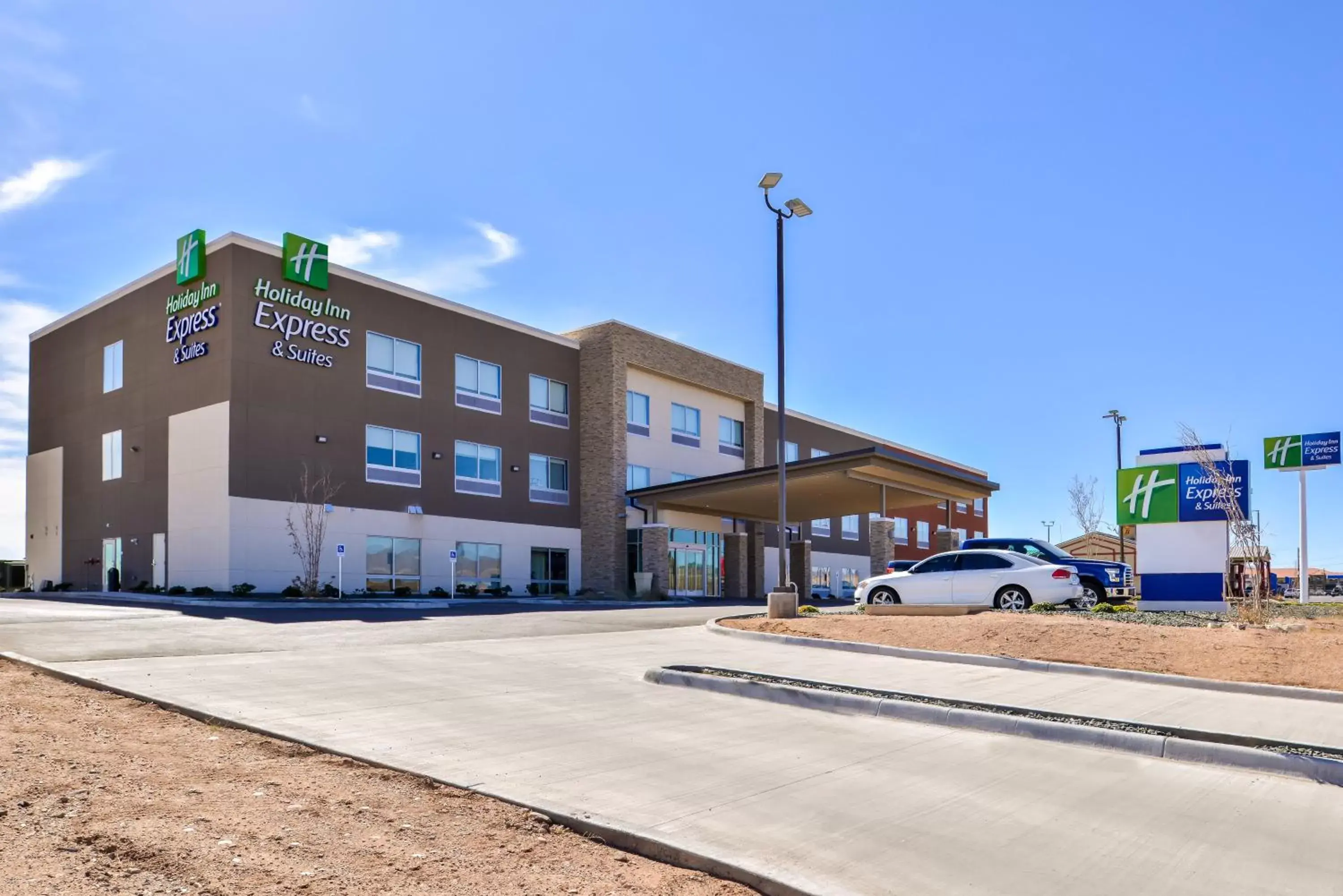 Property Building in Holiday Inn Express & Suites - Van Horn, an IHG Hotel