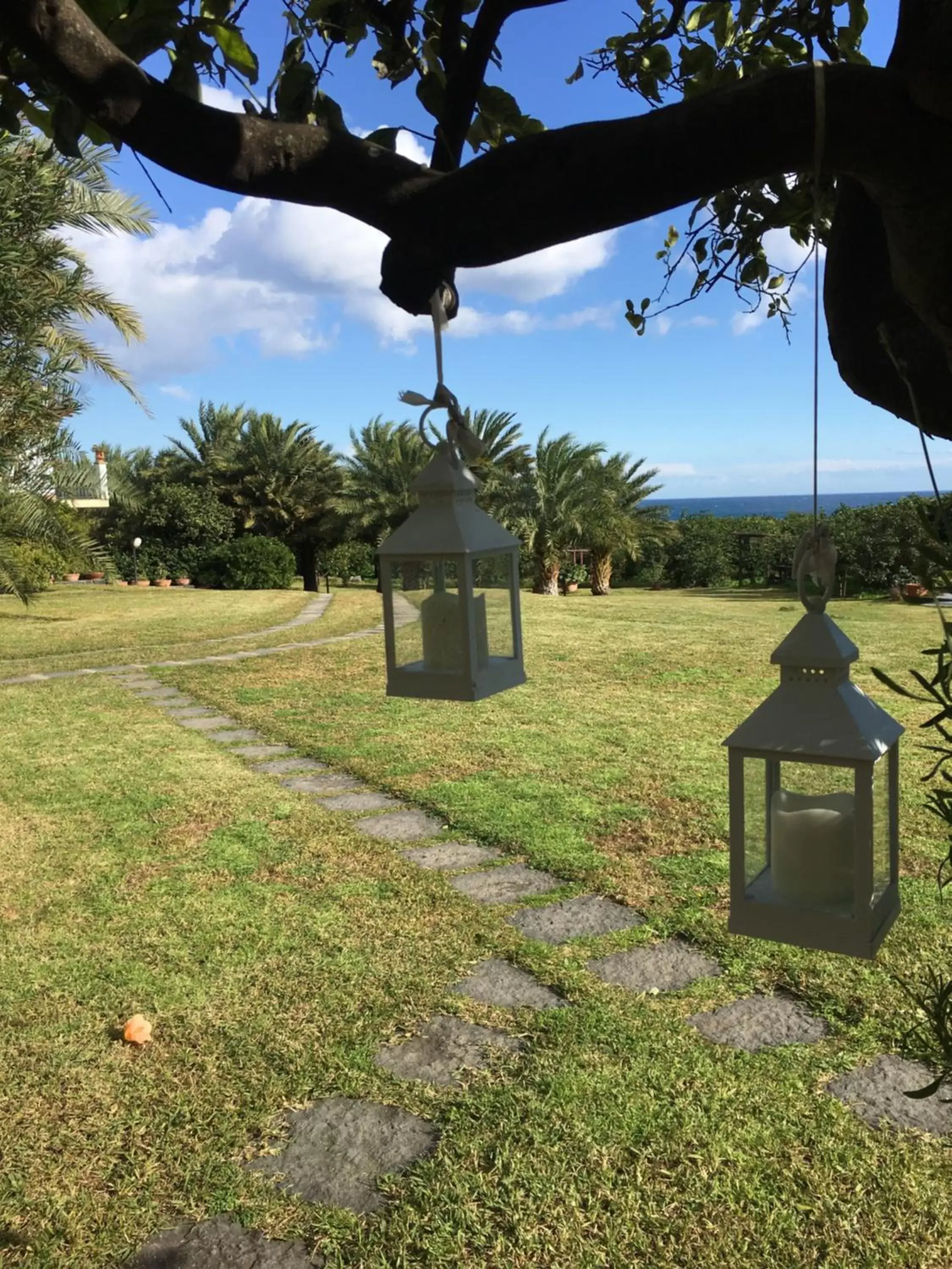 Decorative detail, BBQ Facilities in Torre Archirafi Resort