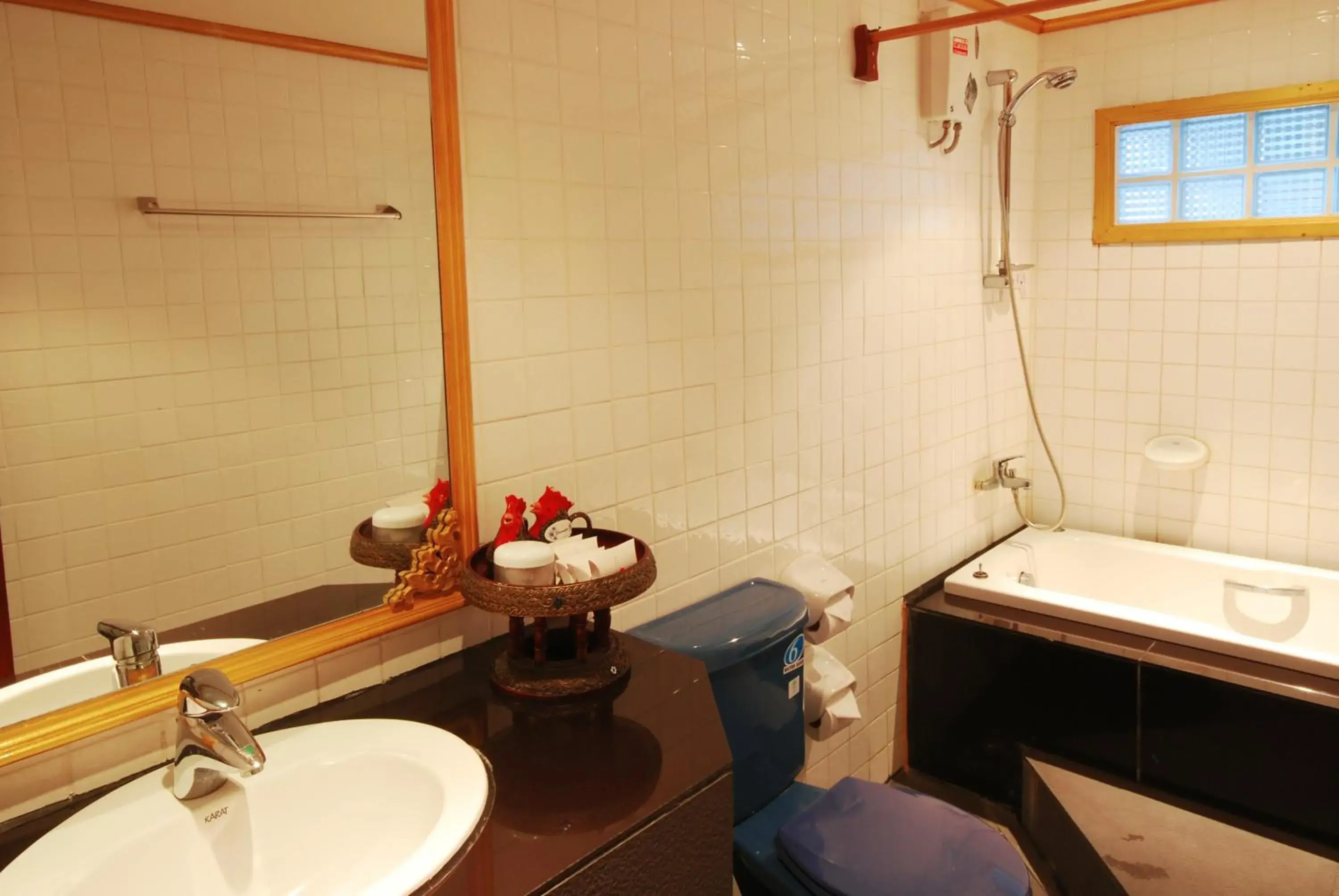 Bathroom in Chaweng Resort