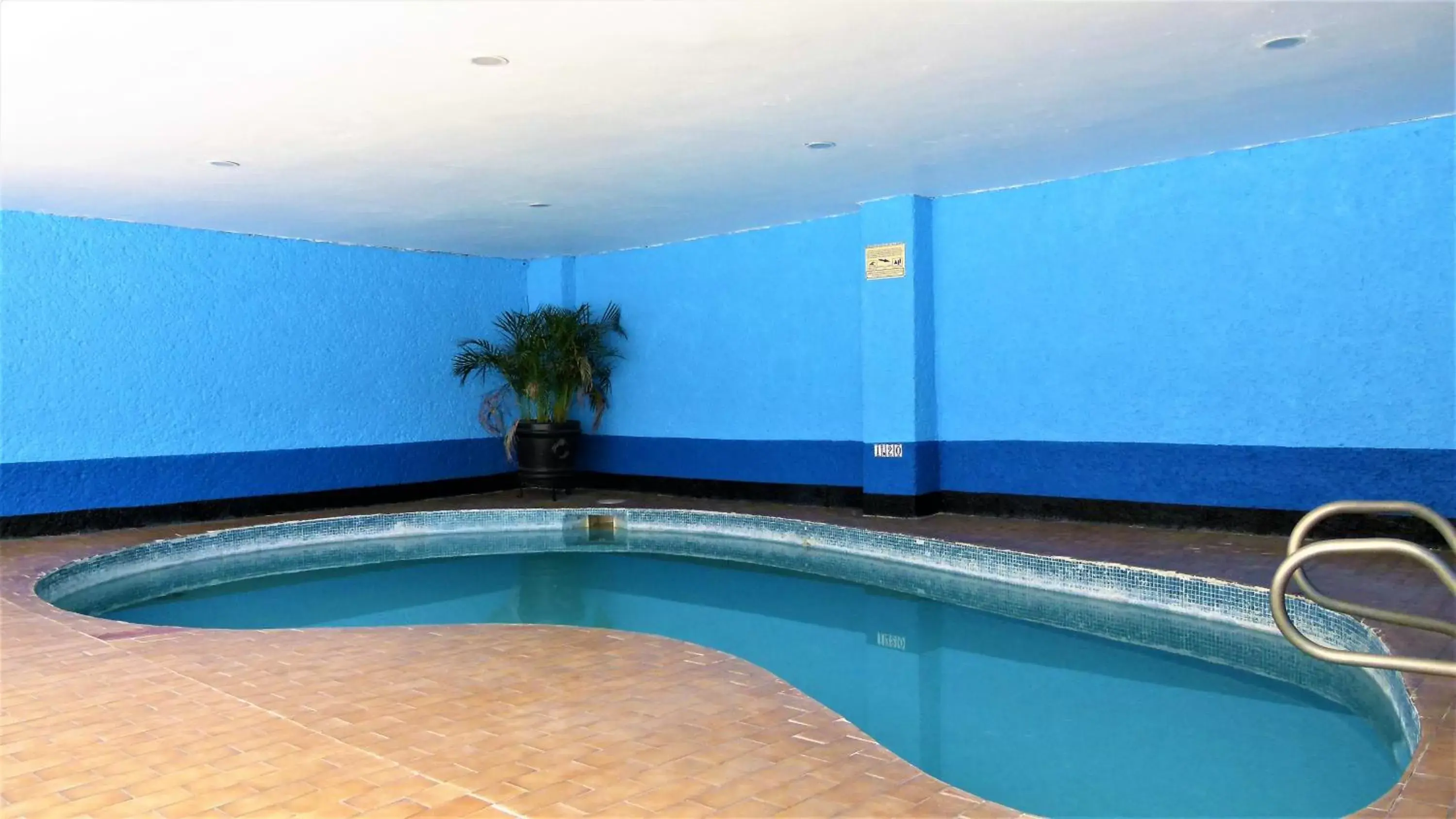 Swimming Pool in Aristos Puebla