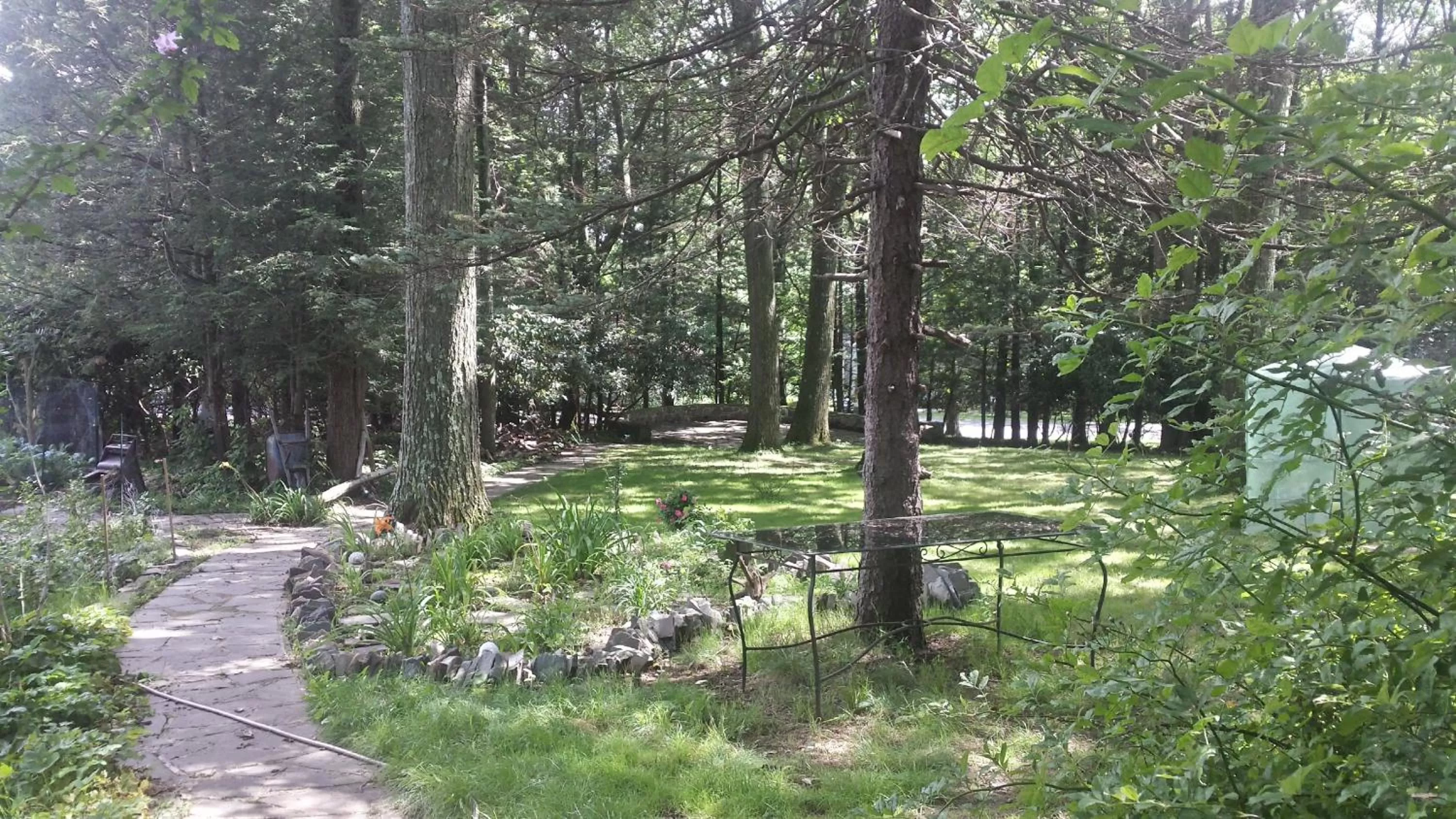Balcony/Terrace in Maurrocks - A Pocono Mountains B&B