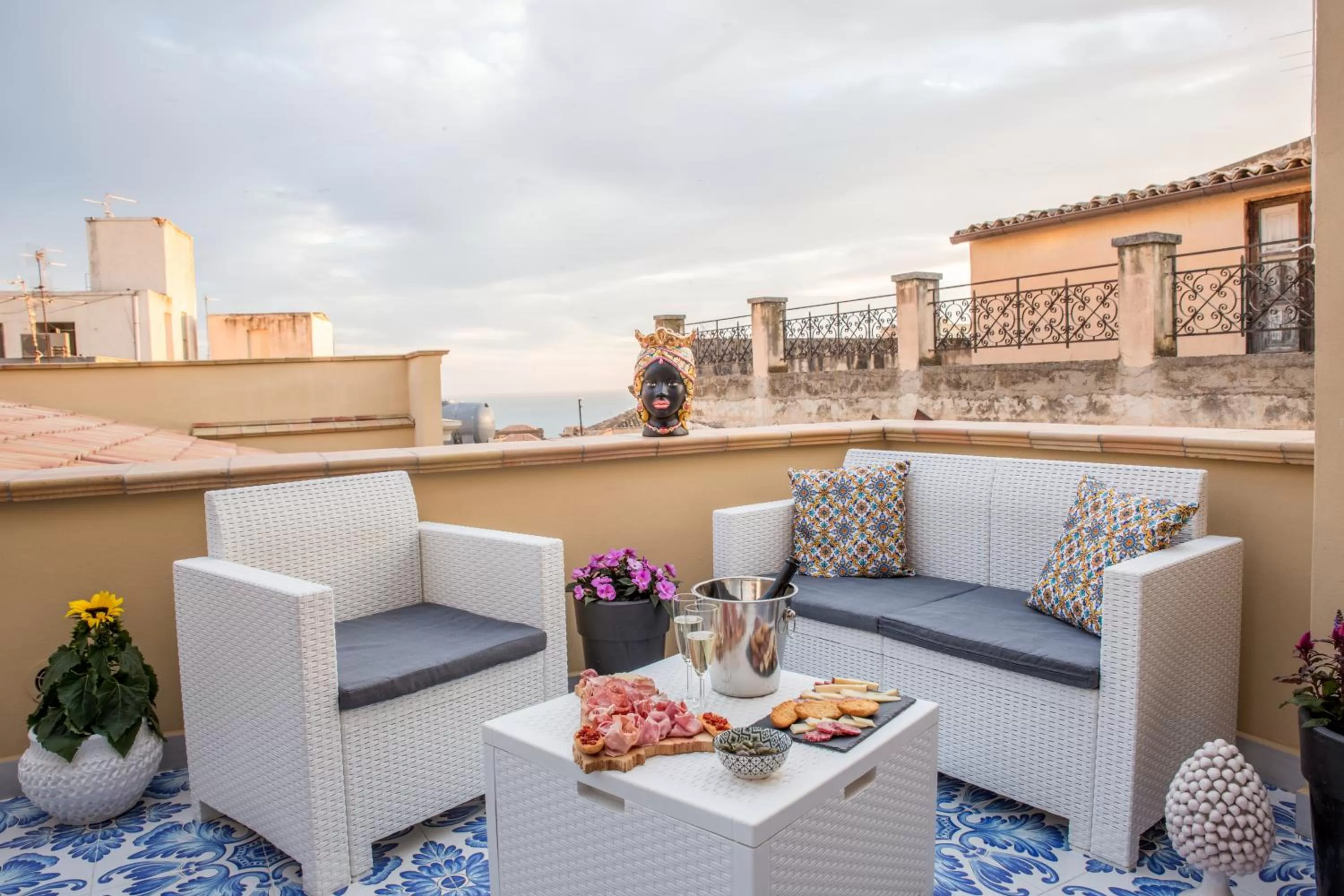 Solarium in Kèramos Luxury Rooms