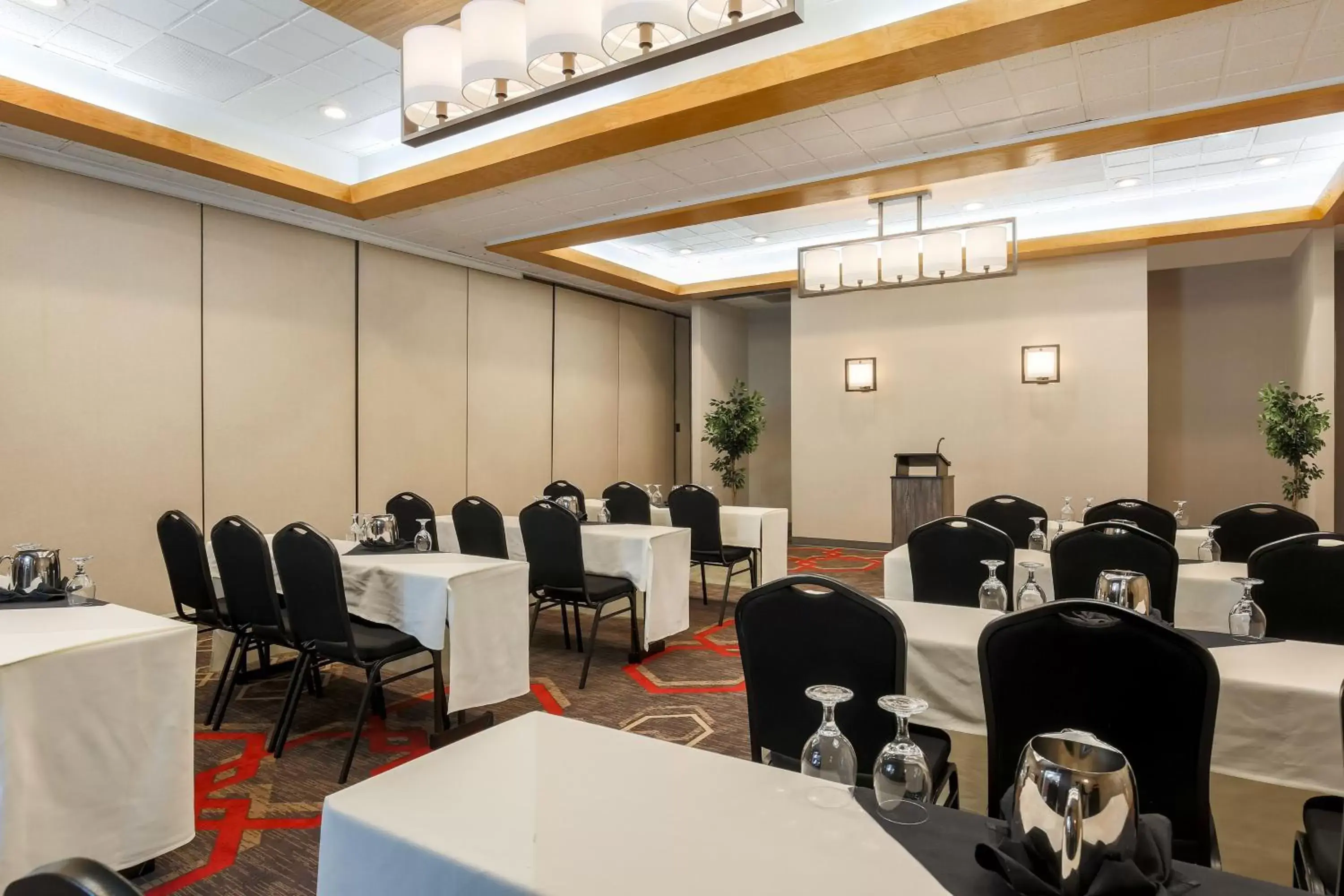 Meeting/conference room in Four Points by Sheraton San Diego