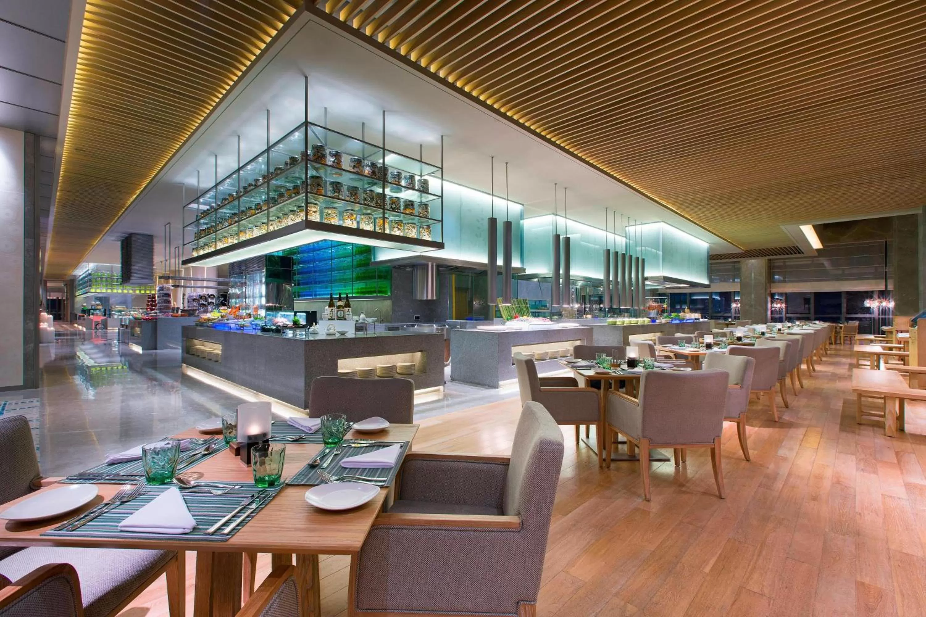 Restaurant/places to eat in The Westin Chongqing Liberation Square