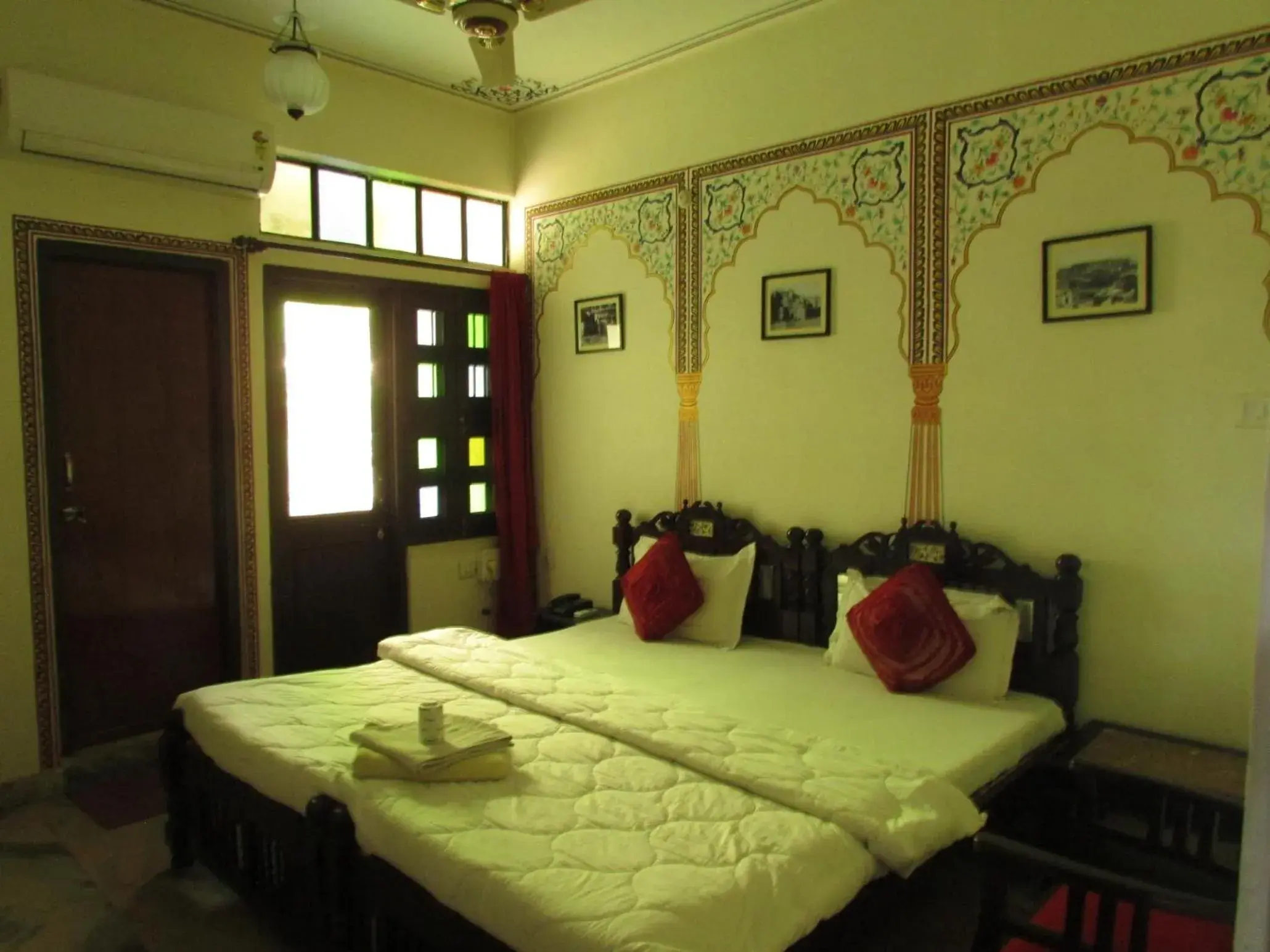 Photo of the whole room in Vinayak Guest House