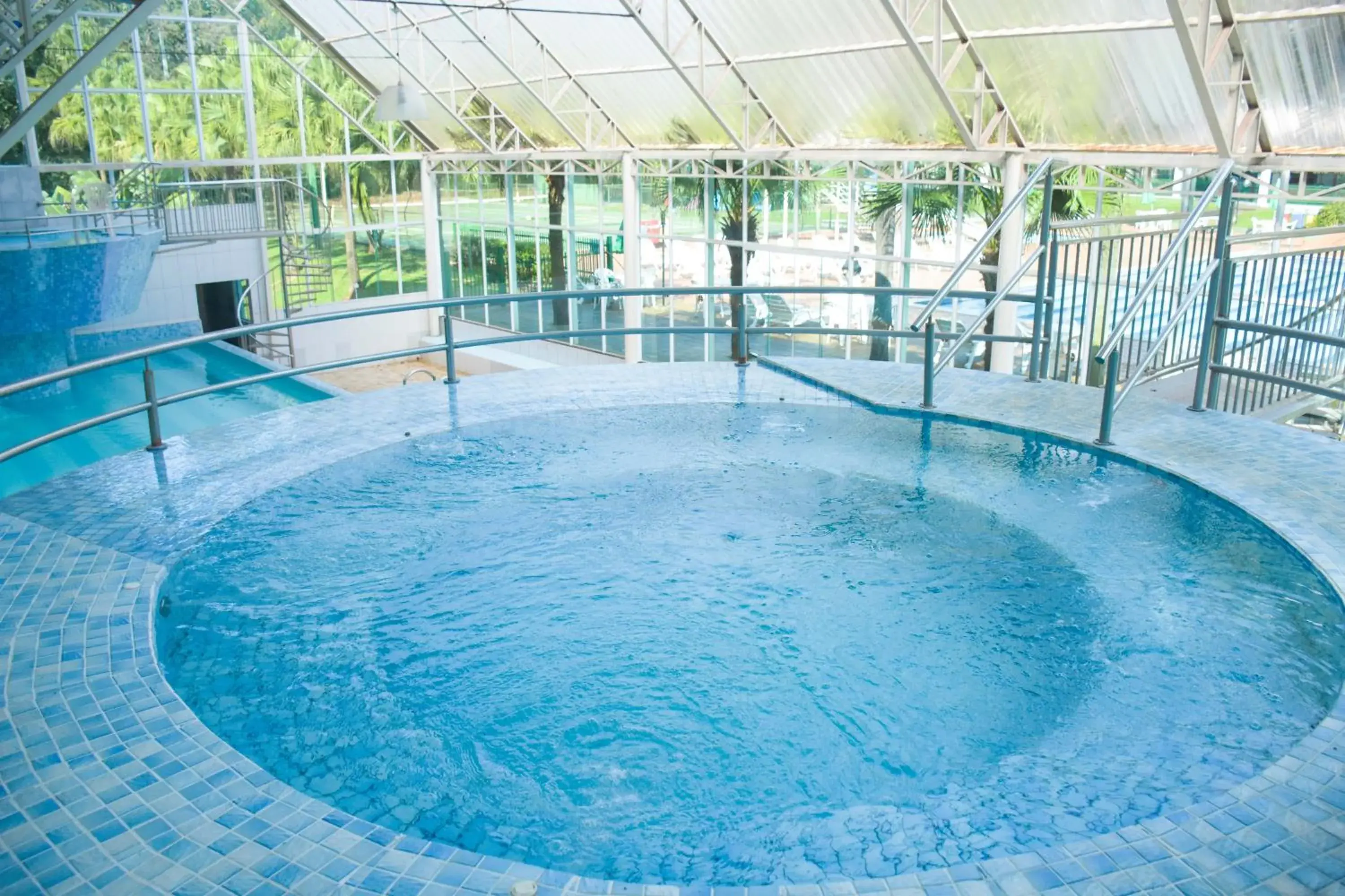 Pool view, Swimming Pool in Nacional Inn Foz do Iguacu