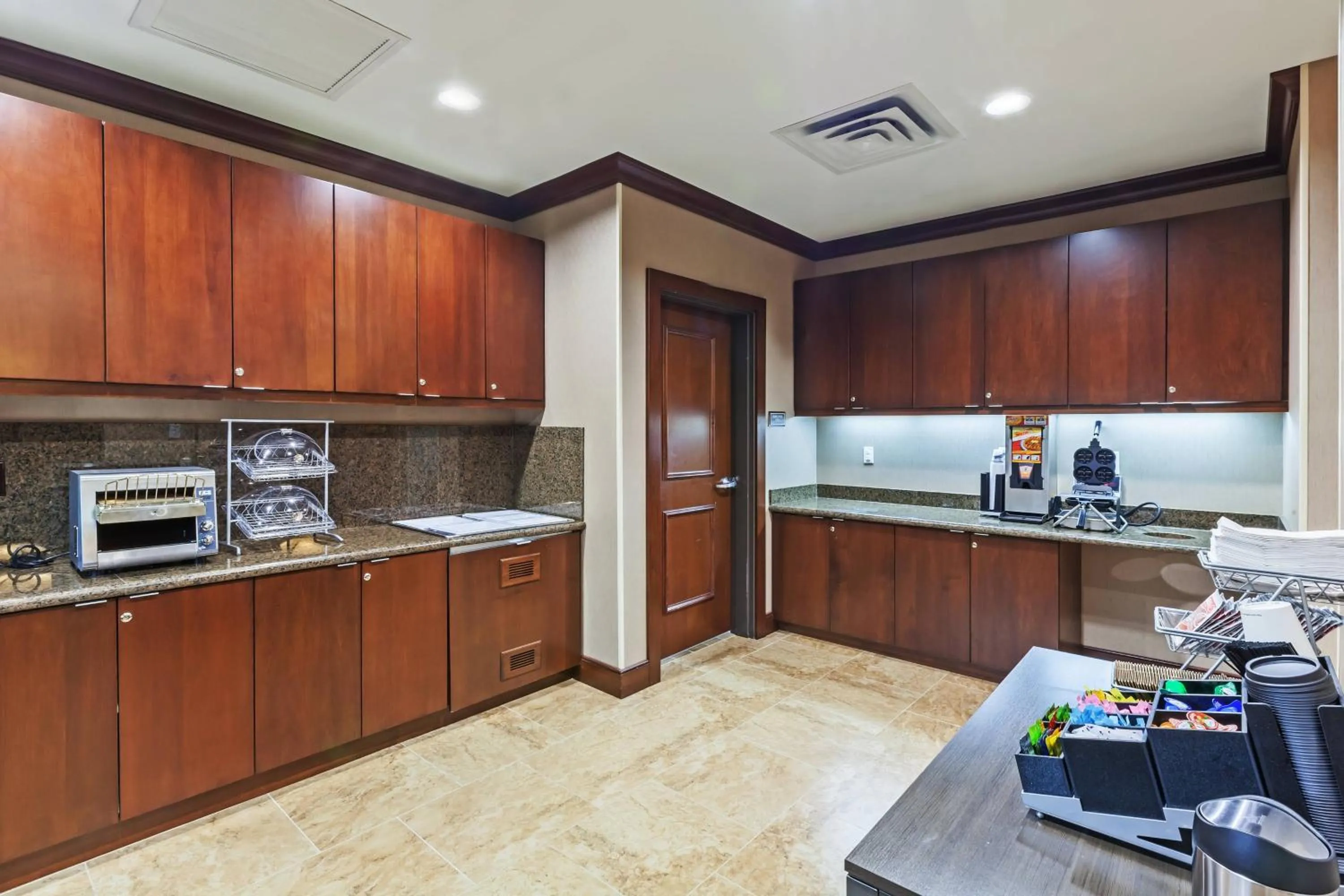 Breakfast in Residence Inn by Marriott Austin Northwest/The Domain Area