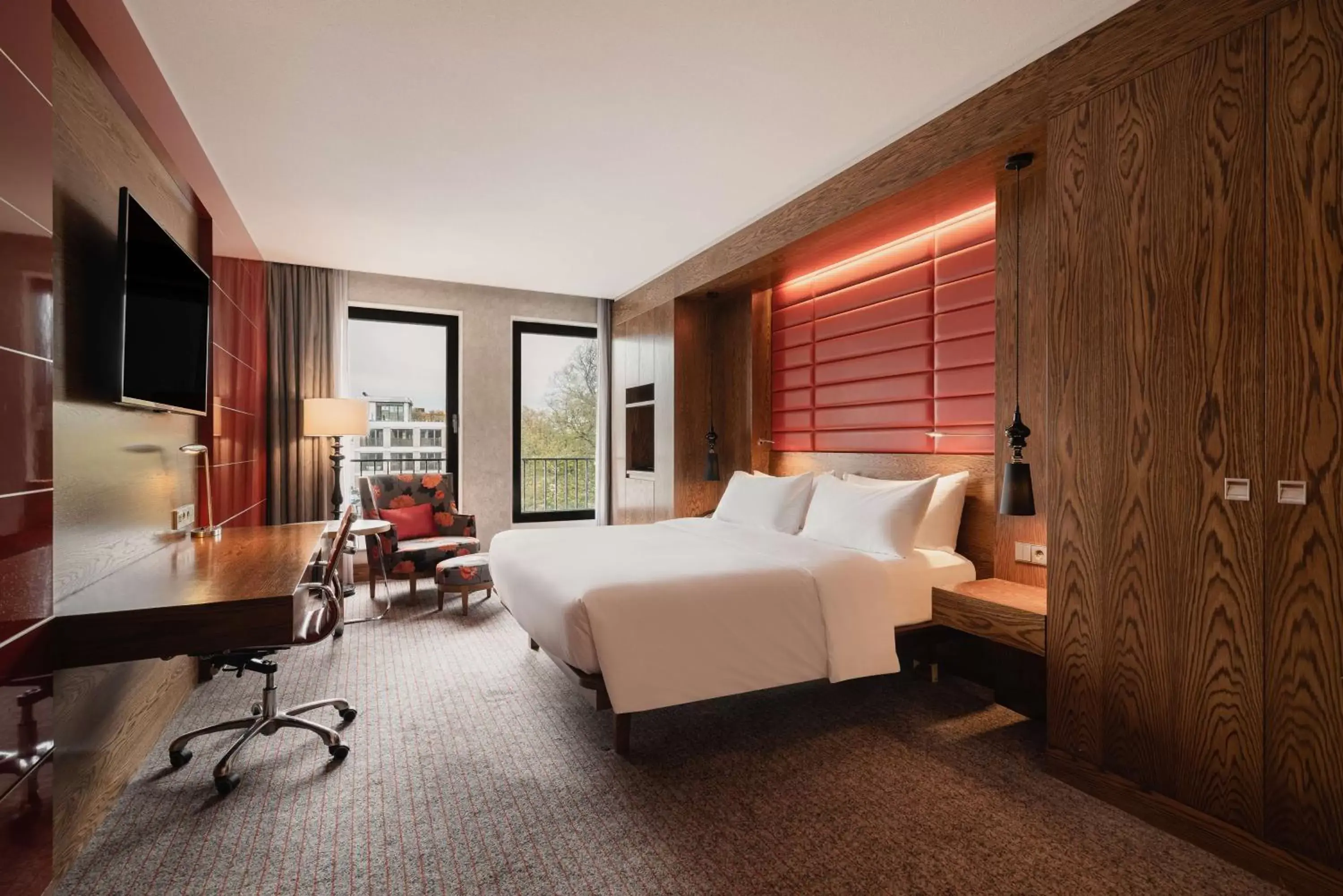 Bedroom, Bed in Hilton The Hague Bedroom, Bed in Hilton The Hague