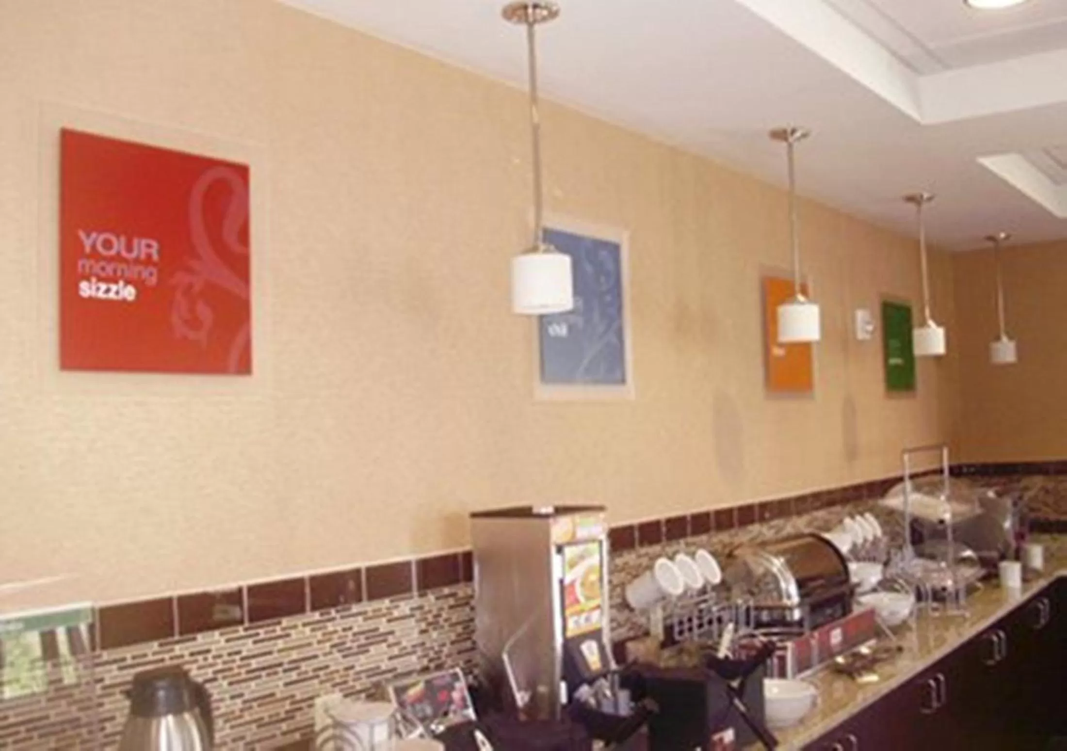 Restaurant/places to eat in Comfort Inn & Suites Dothan East