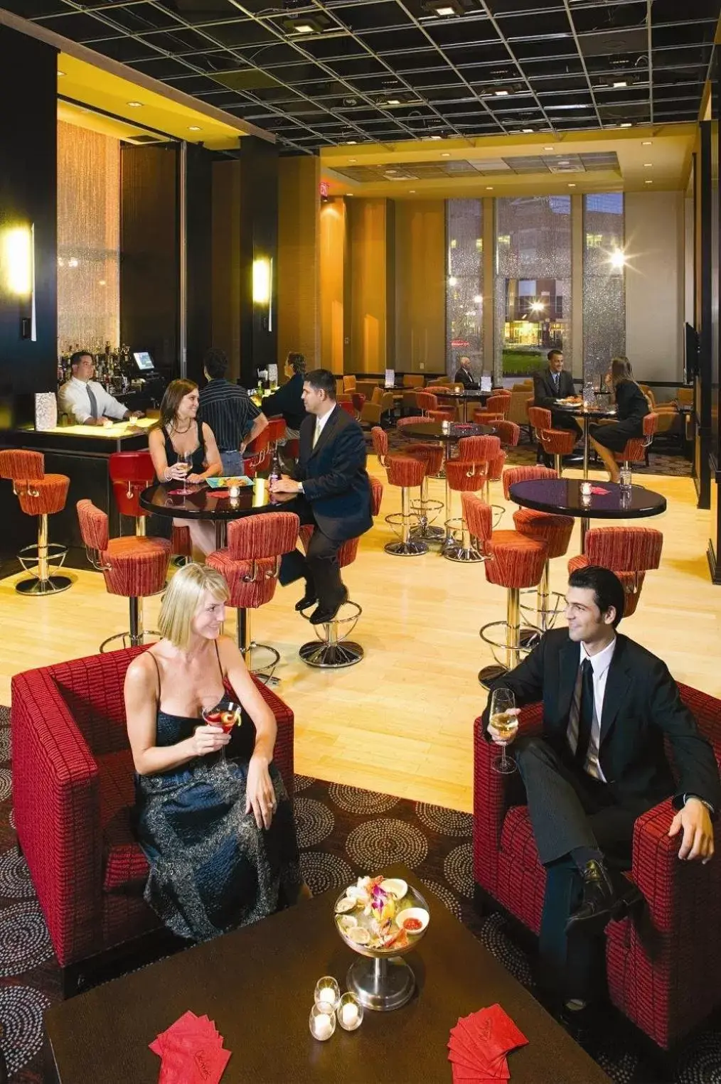 Lounge or bar, Restaurant/Places to Eat in Heldrich Hotel and Conference Center