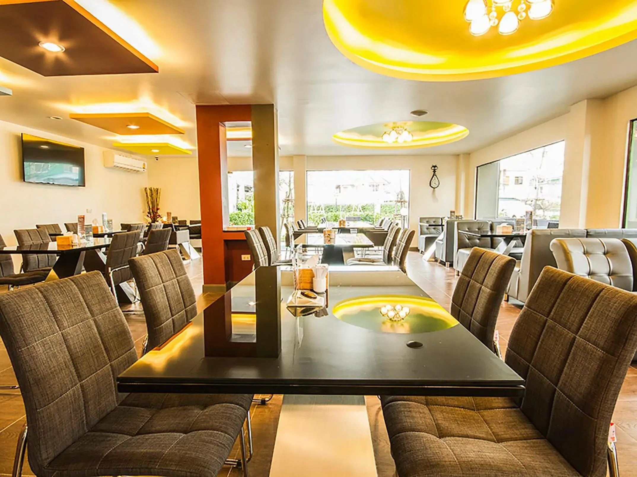 Restaurant/places to eat in Bestiny Hotel & Restaurant Phetchabun Restaurant/places to eat in Bestiny Hotel & Restaurant Phetchabun