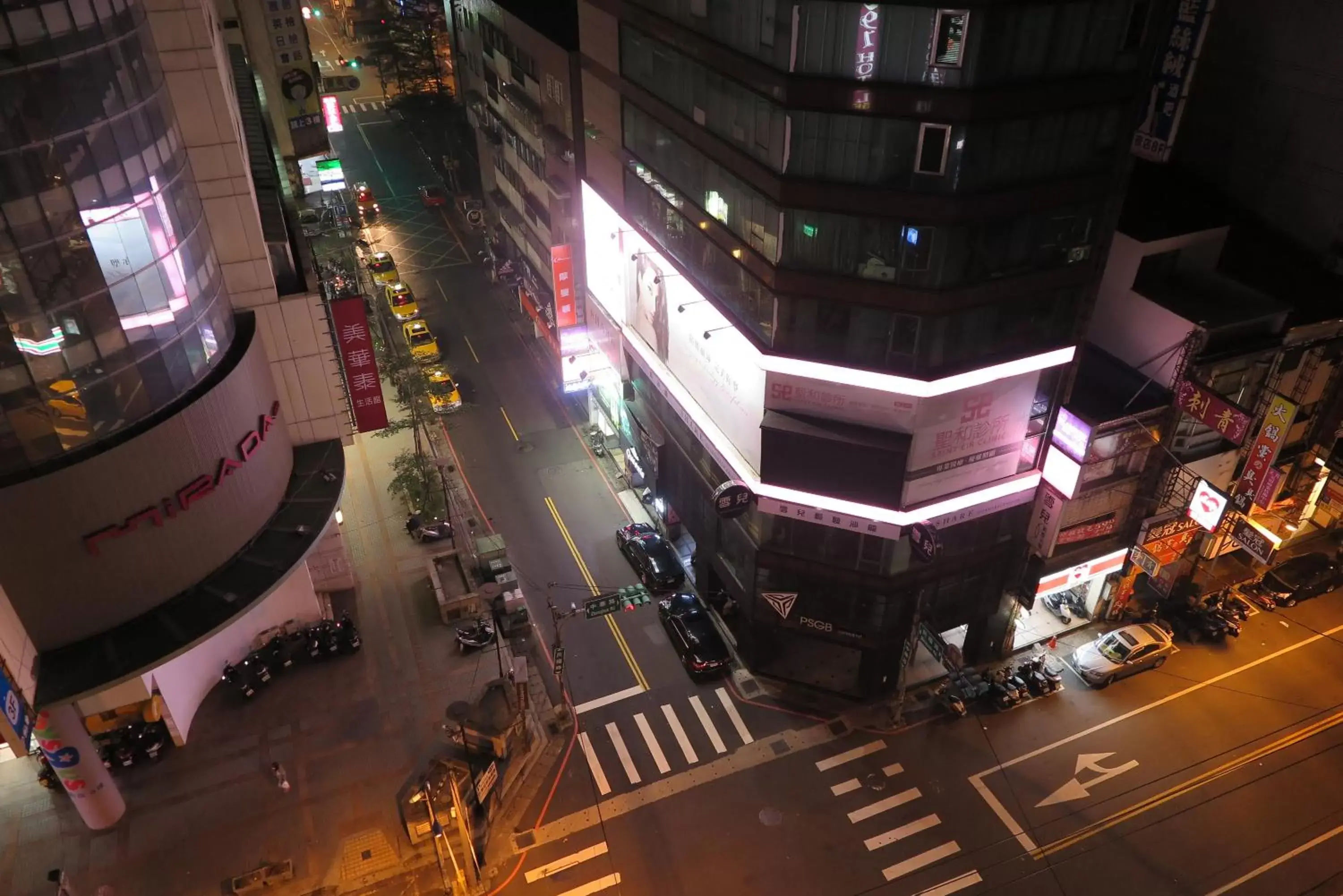 City view, Bird's-eye View in 191 Hotel