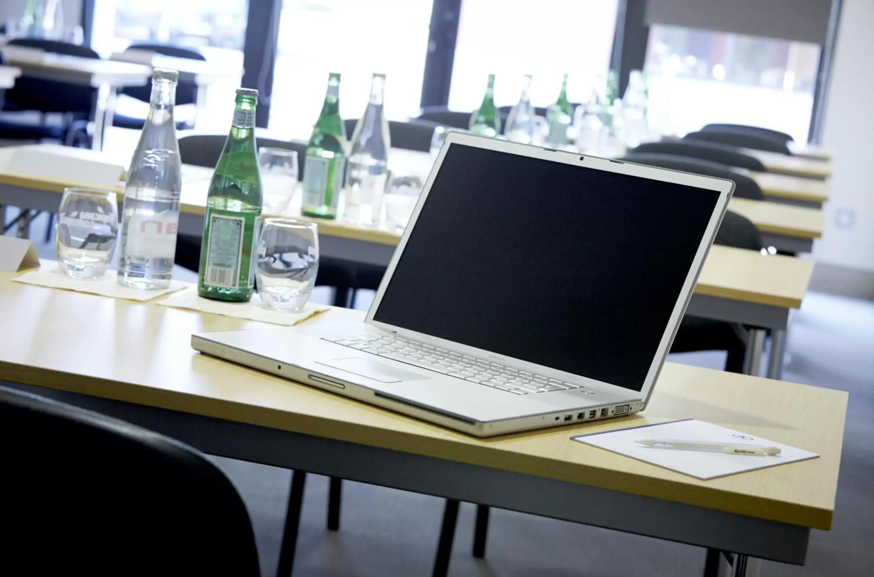 Meeting/conference room, Business Area/Conference Room in Kyriad Angers Ouest Beaucouzé