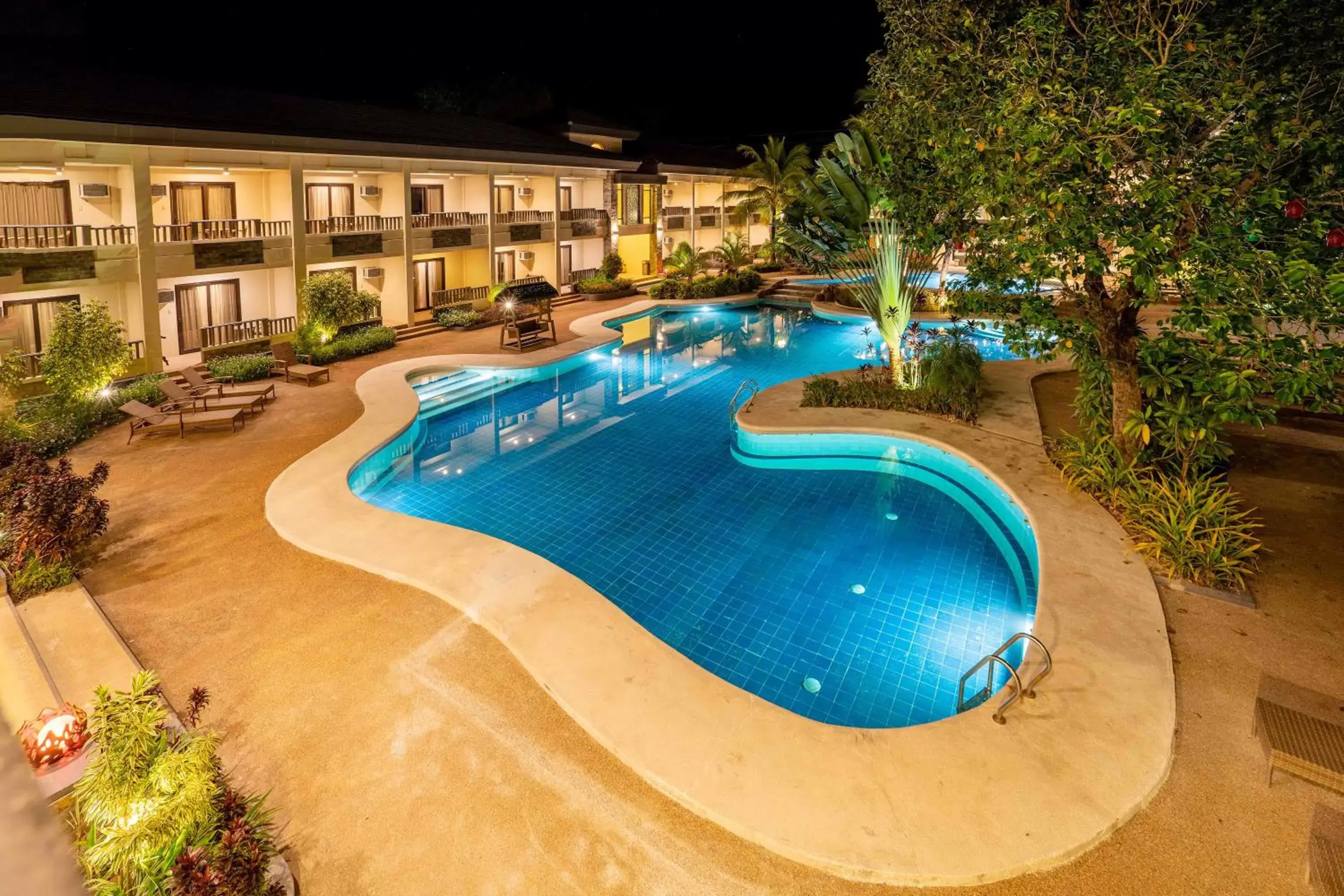 Pool view in MO2 Lagoon Coron Pool view in MO2 Lagoon Coron