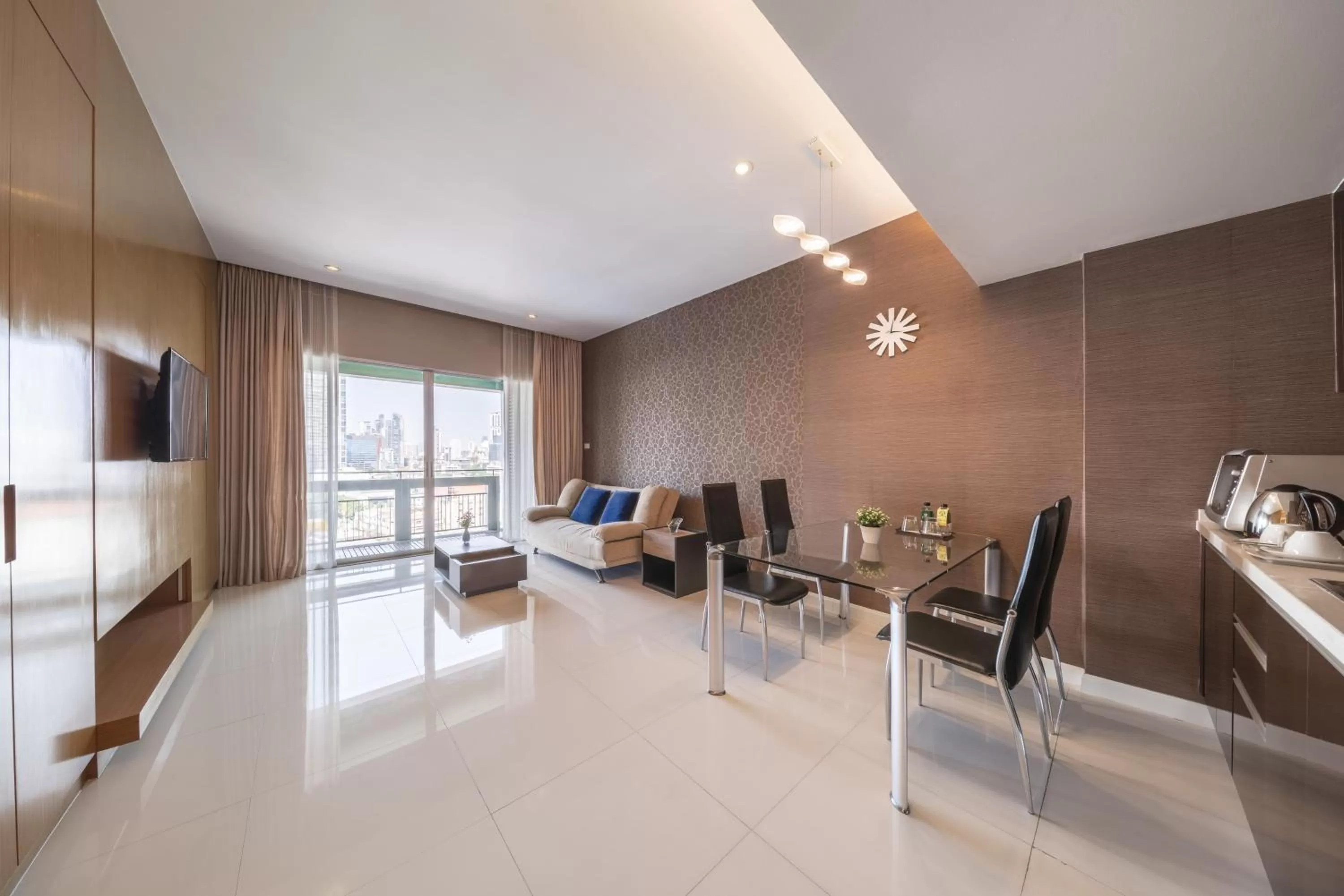 Living room in At 115 Hotel By Rompo