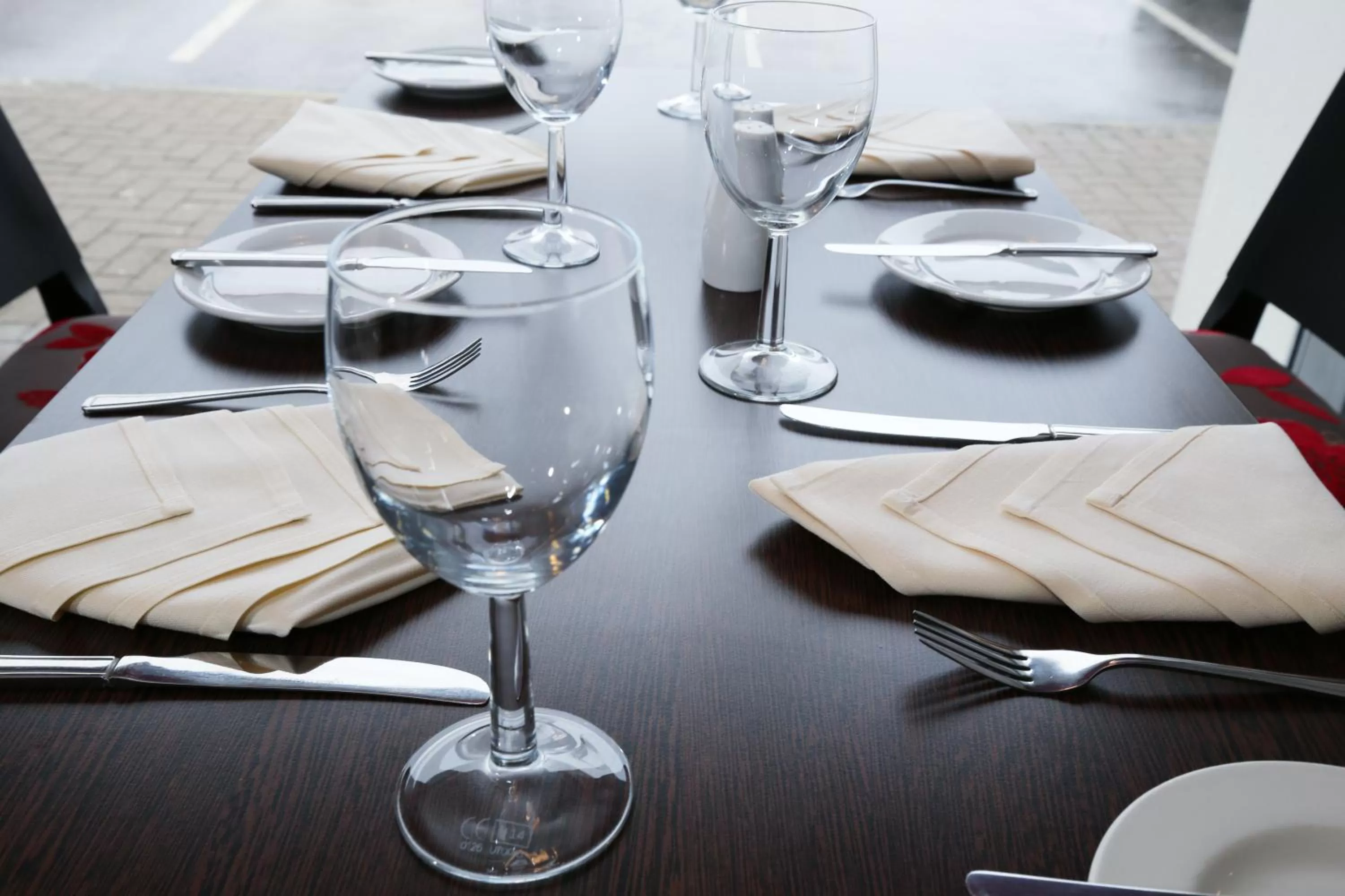 Restaurant/places to eat in Ramada Wakefield