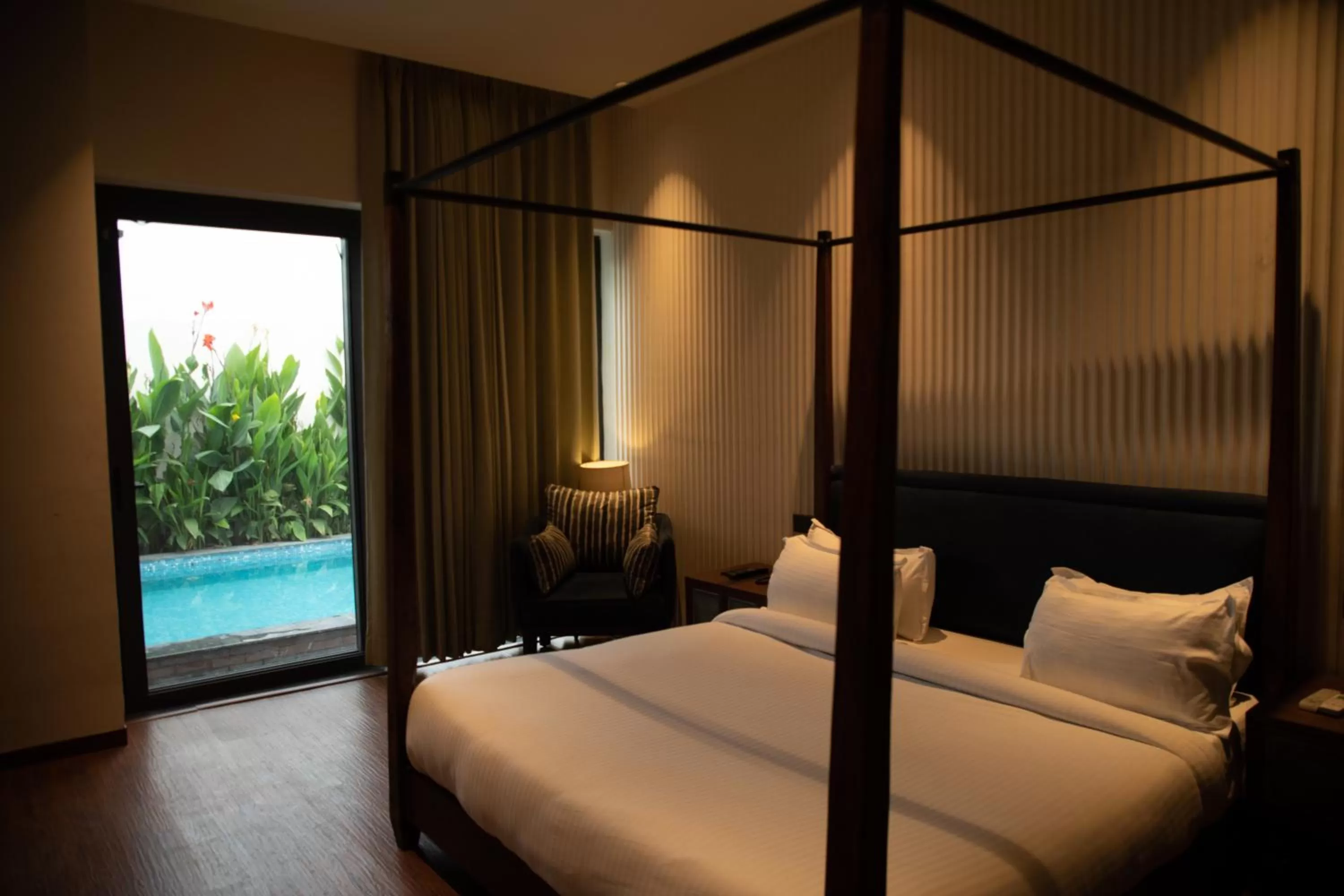 Bed in Palm Villas