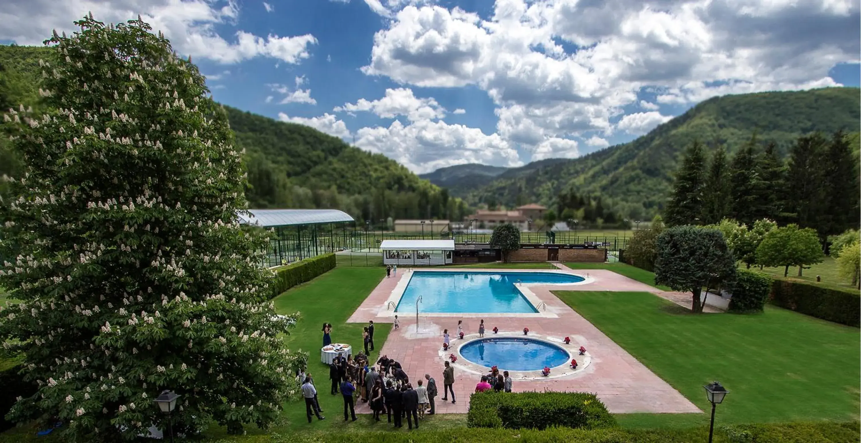 Swimming pool, Pool View in Hotel Solana del Ter