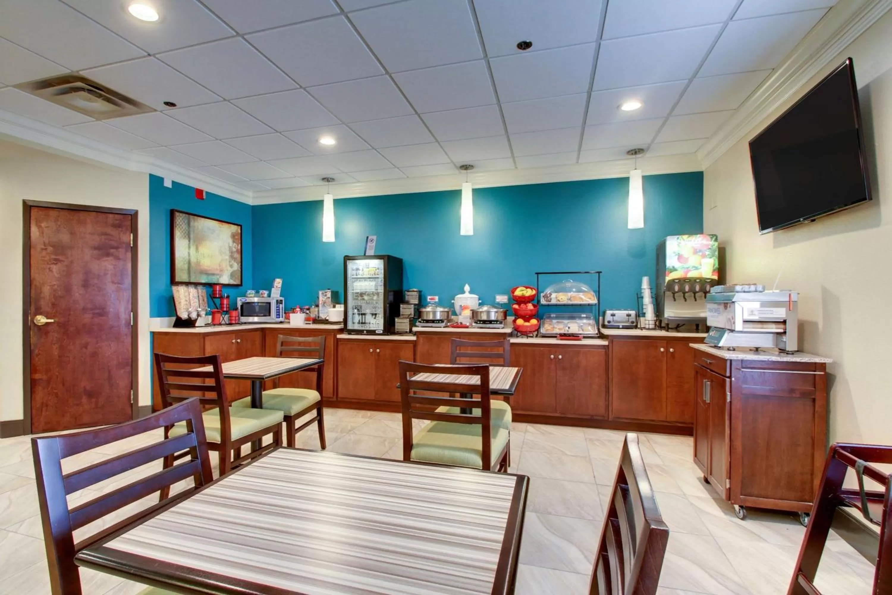 Restaurant/places to eat in Best Western Eagles Inn