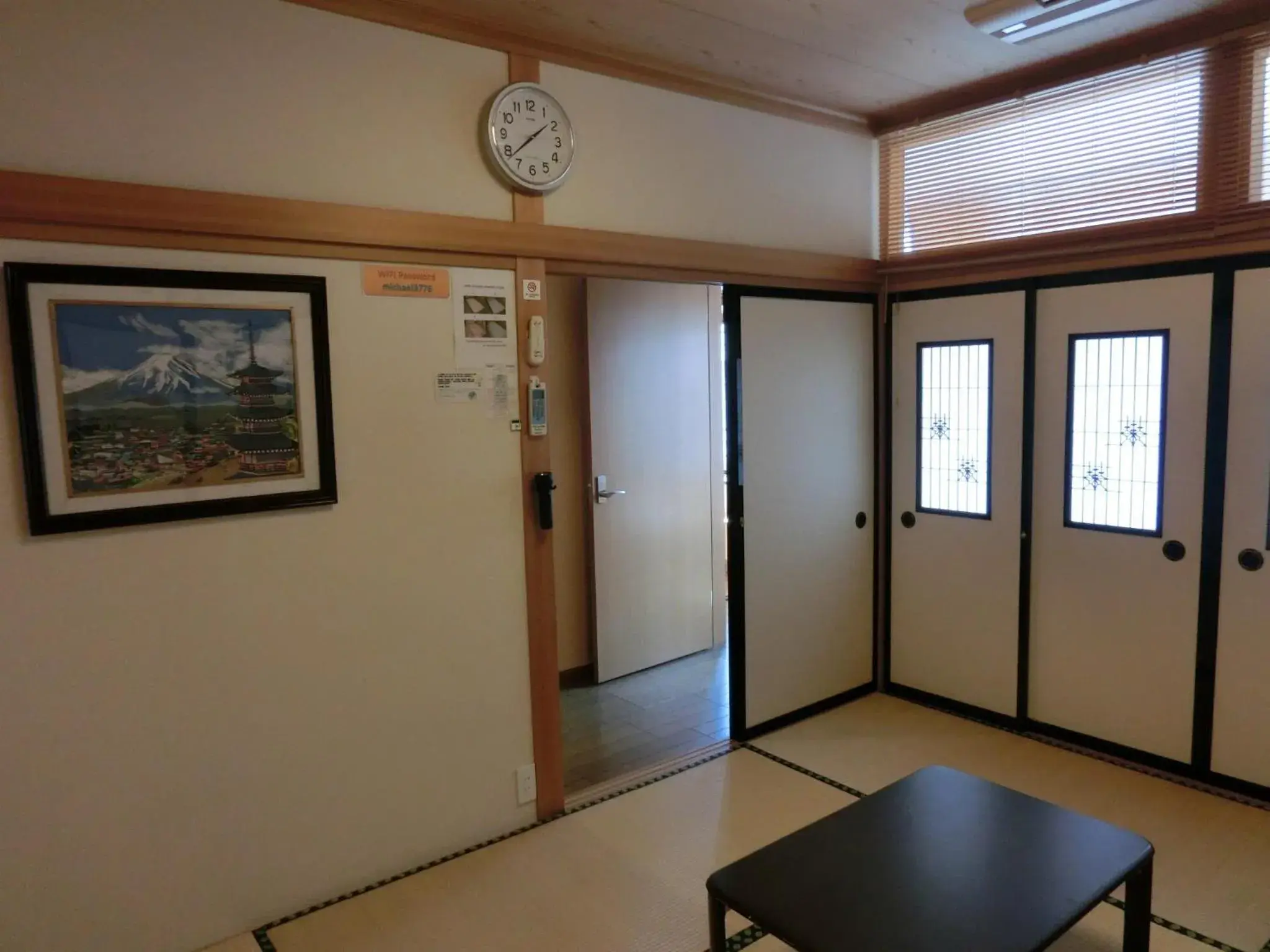 Photo of the whole room, Lobby/Reception in Mt Fuji Hostel Michael's