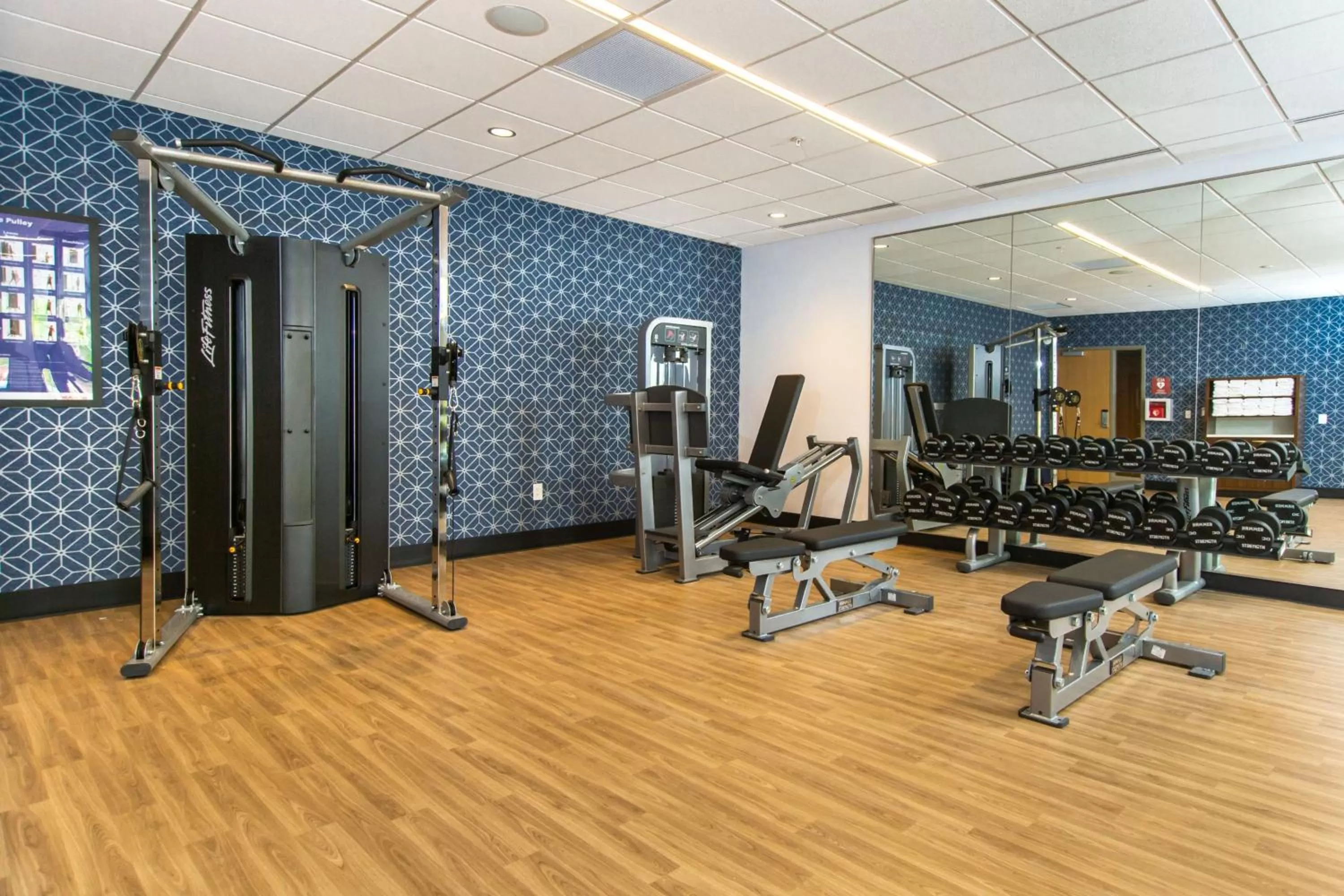 Fitness centre/facilities in Four Points by Sheraton Deadwood