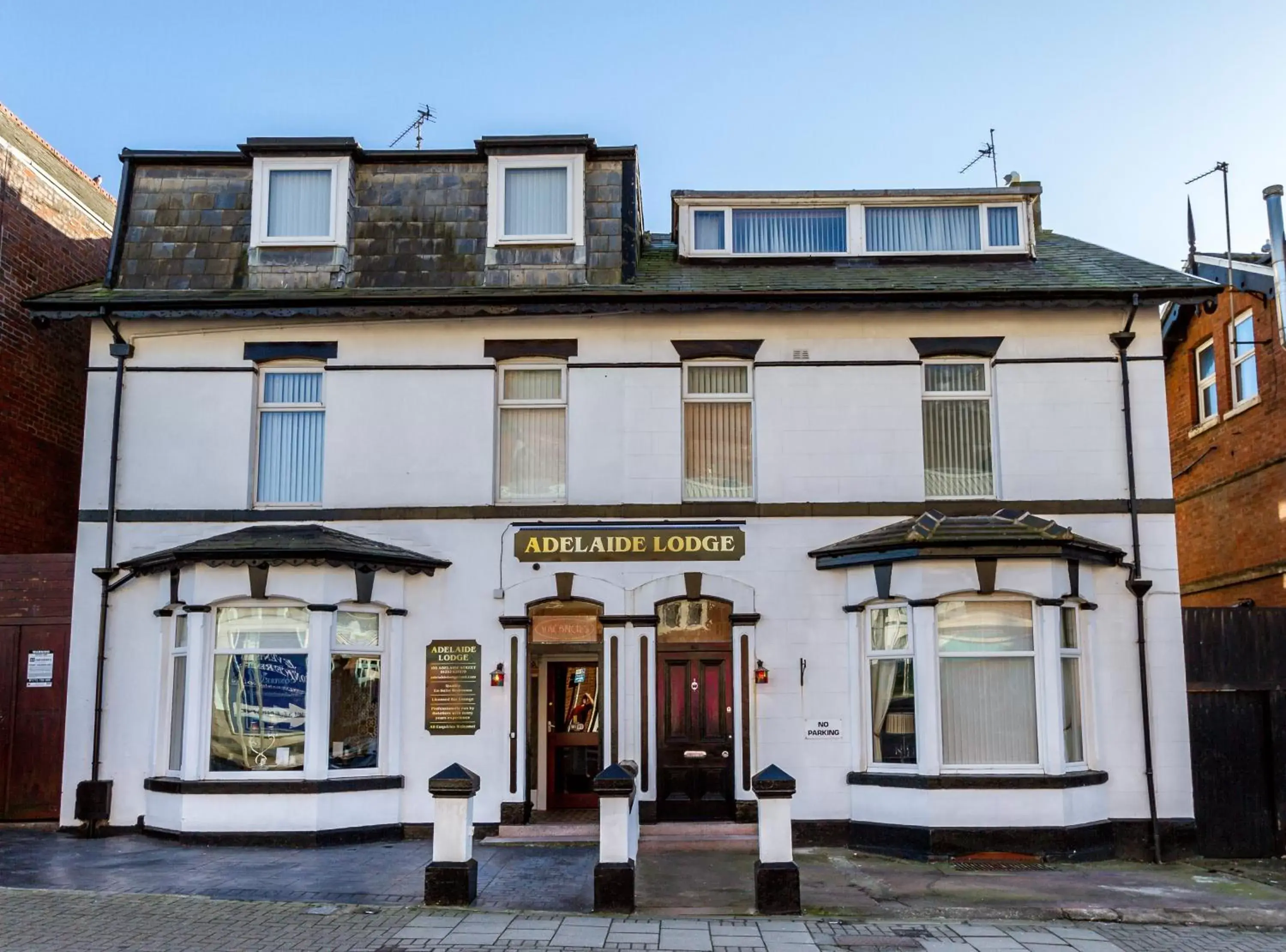 Facade/entrance in Adelaide Lodge - Town Centre - Opposite Winter Gardens Facade/entrance in Adelaide Lodge - Town Centre - Opposite Winter Gardens