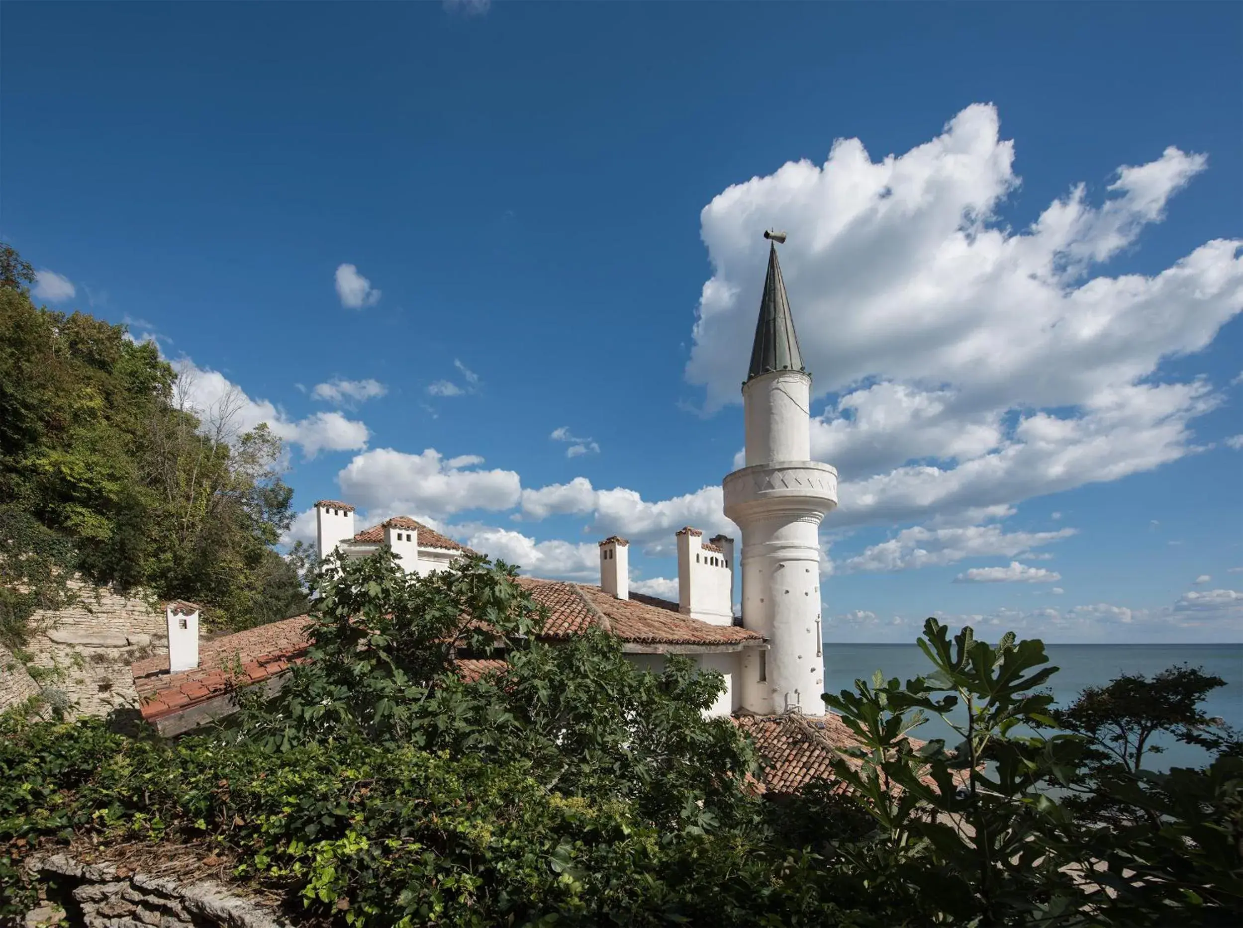 Nearby landmark in White Rock Castle Suite Hotel & SPA