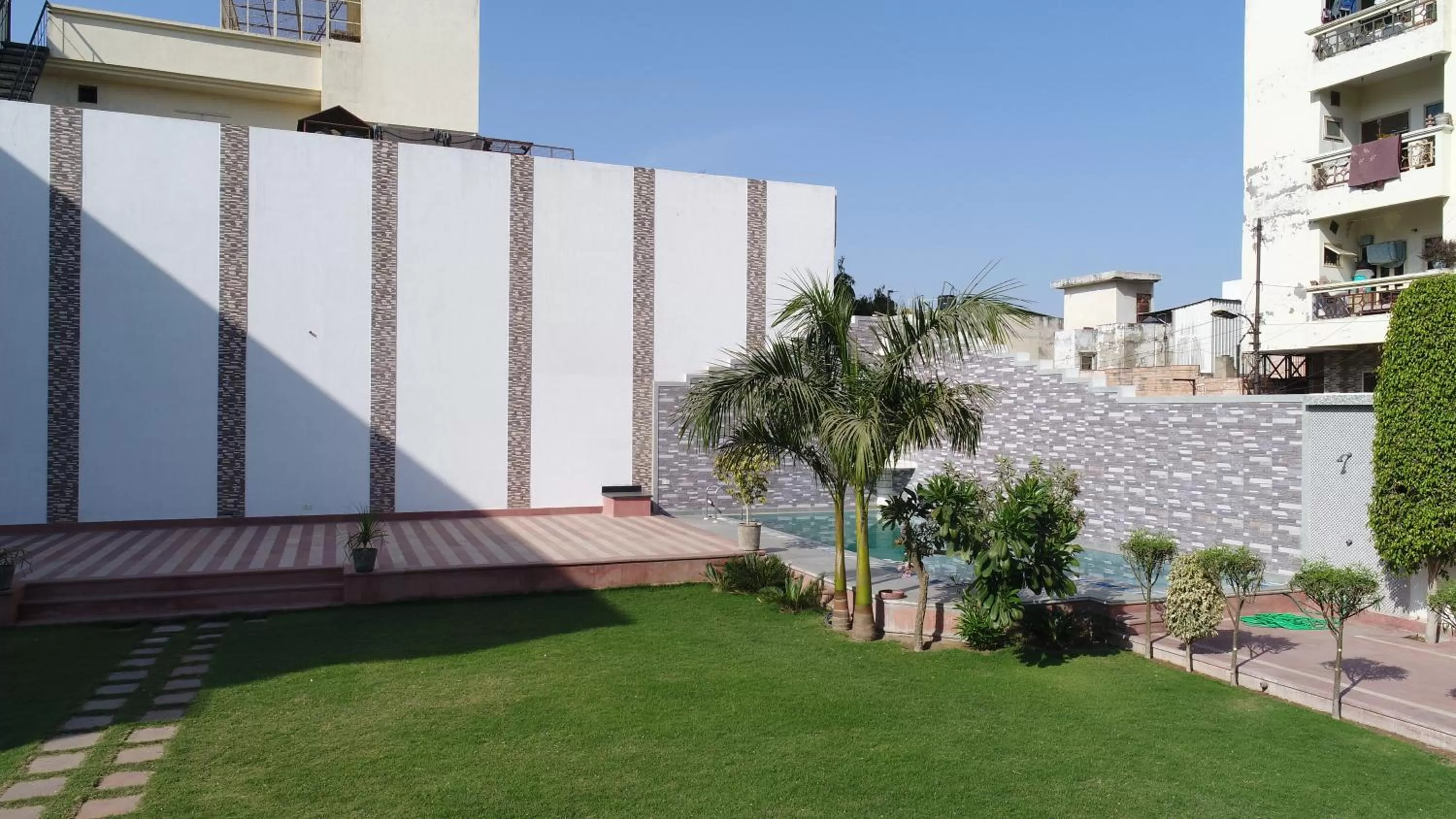 Pool view in Hotel Marc Royal