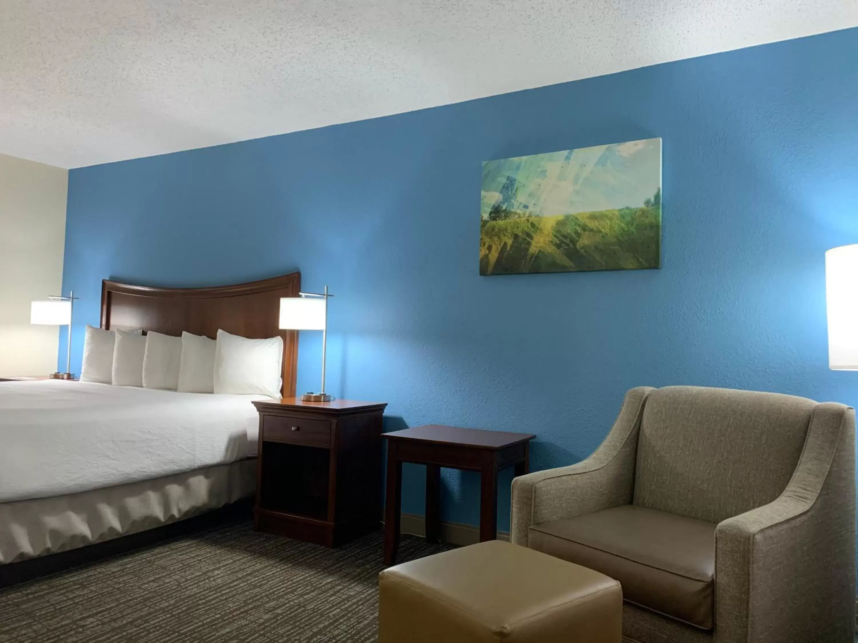 Photo of the whole room in Best Western Inn & Suites Monroe