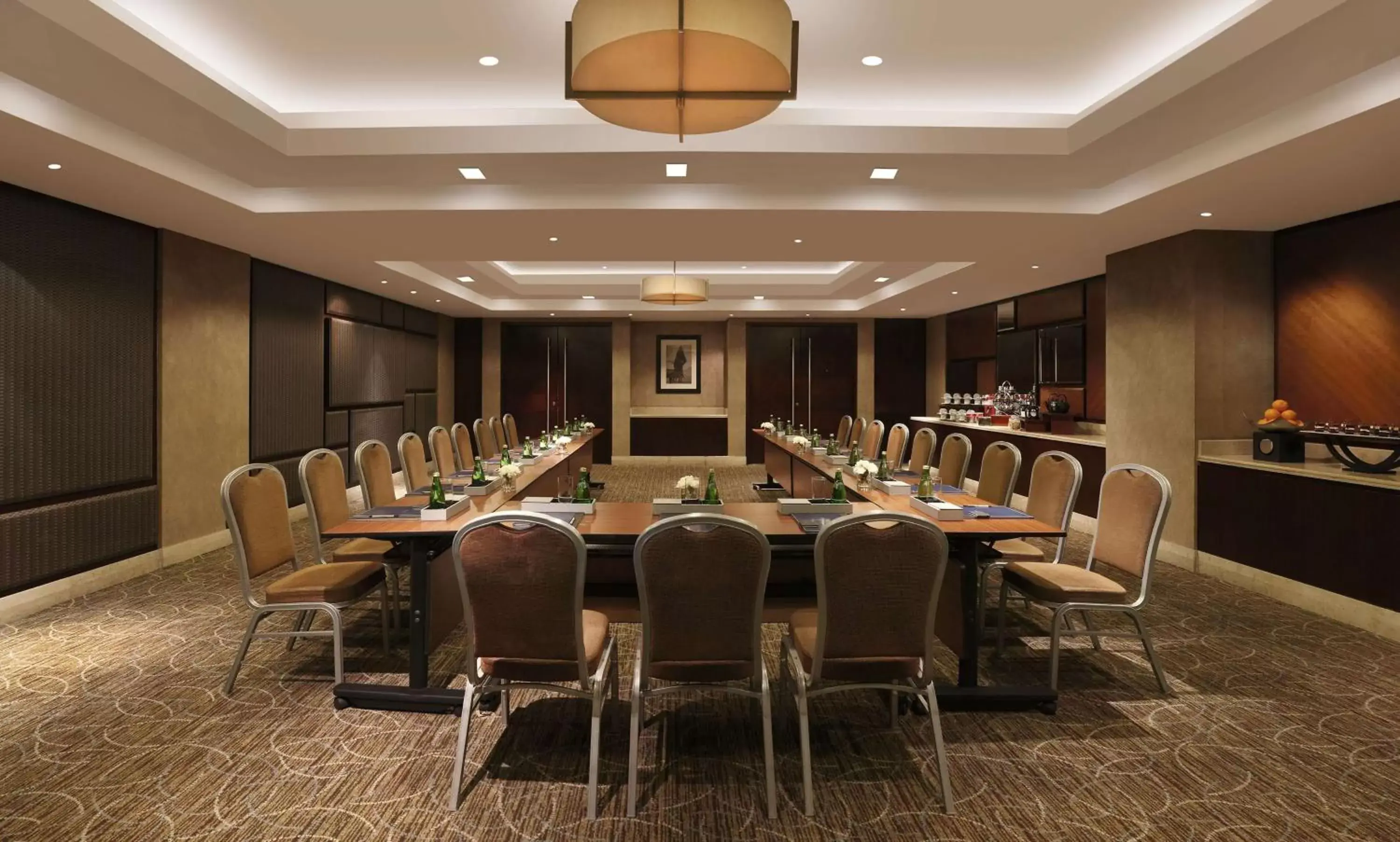 Meeting/conference room in Hilton Chennai