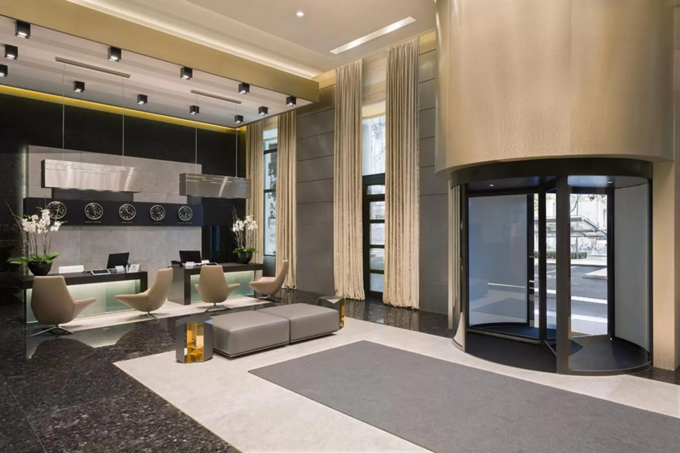 Facade/entrance in Excelsior Hotel Gallia, a Luxury Collection Hotel, Milan