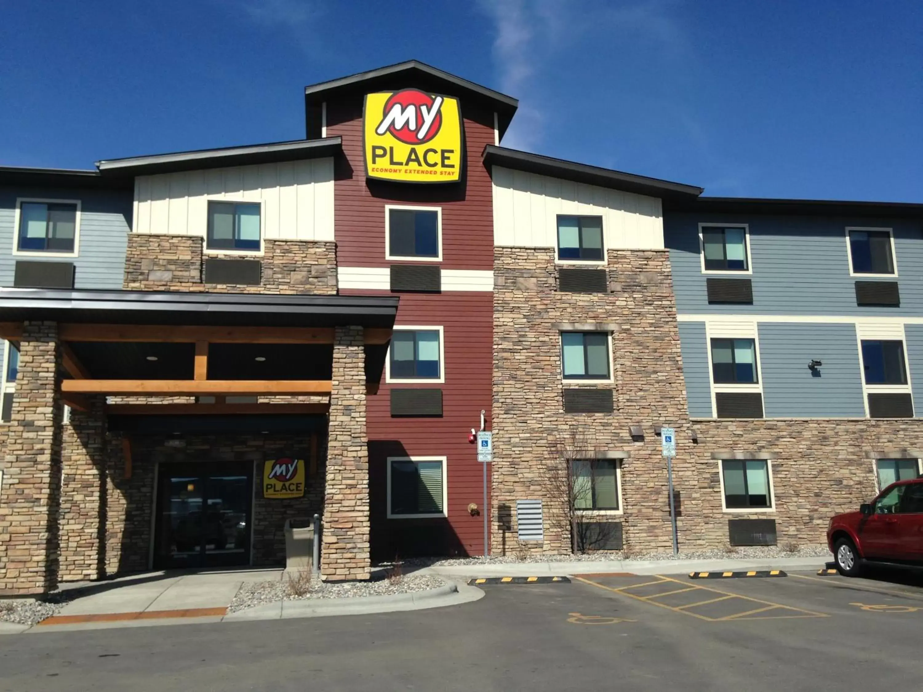 Facade/entrance, Property Building in My Place Hotel-Billings, MT