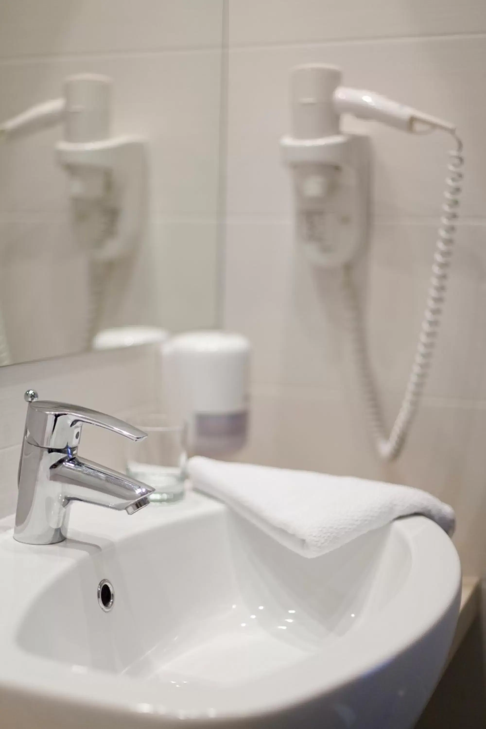 Bathroom in Hotel Adria