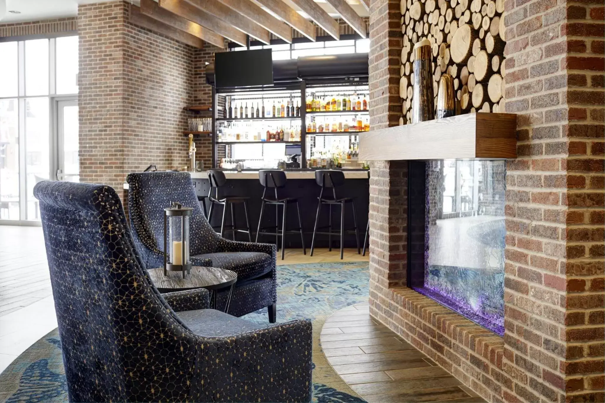 Lobby or reception, Lounge/Bar in Archer Hotel Boston/Burlington