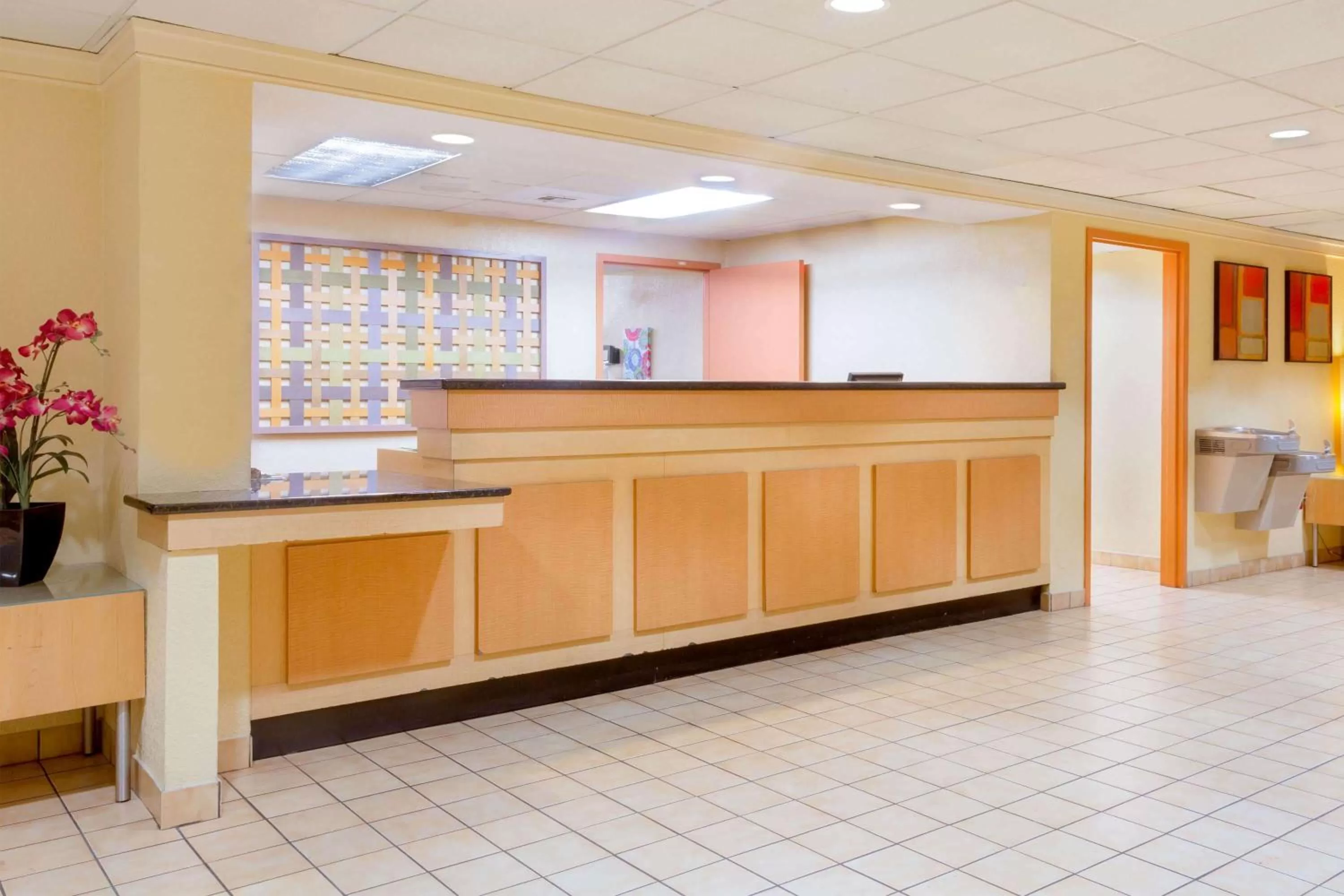 Lobby or reception in CLT Airport Inn & Suites