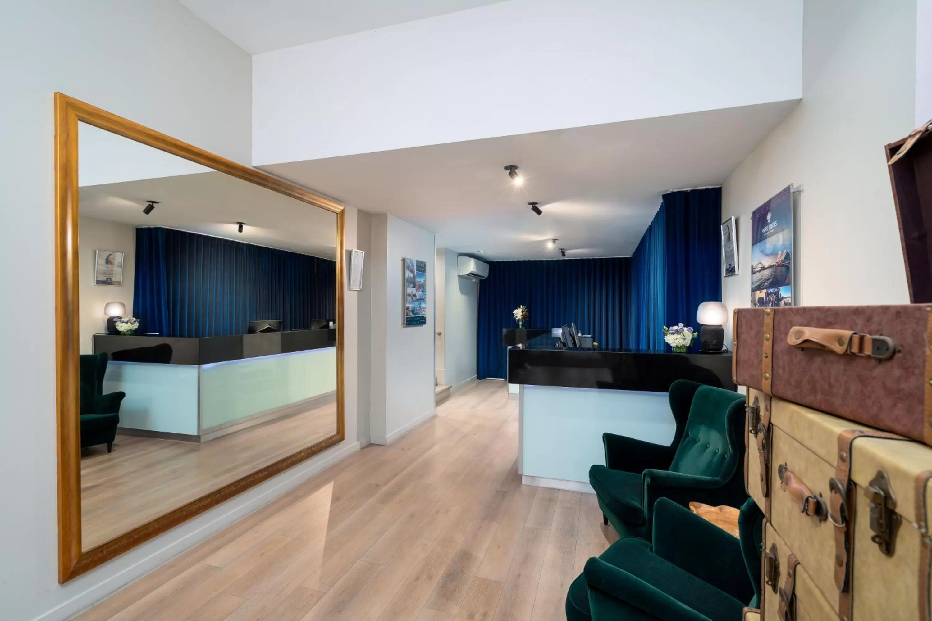 Lobby or reception in Park Regis City Centre