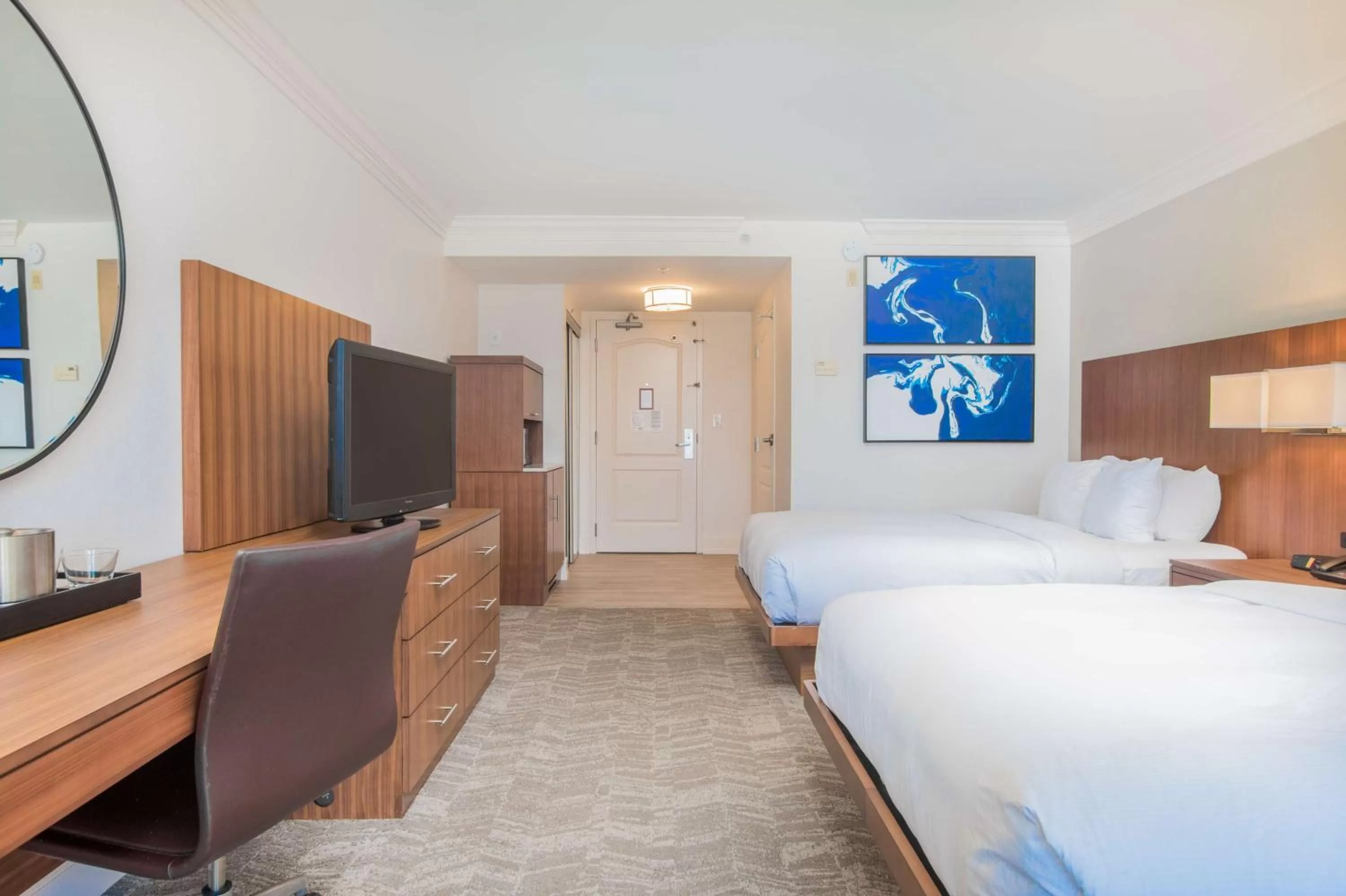 Bedroom, Bed in Hilton Pensacola Beach