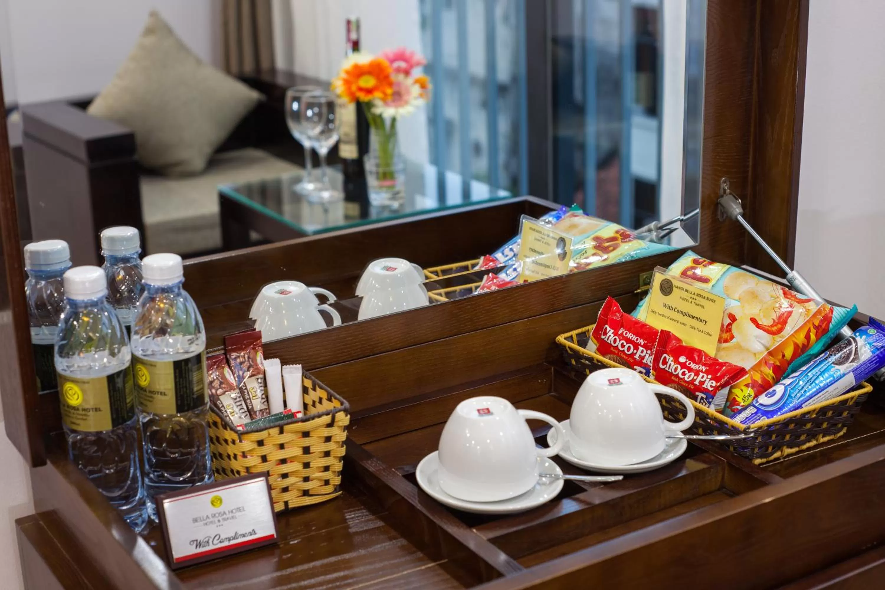 Coffee/tea facilities in Bella Rosa Suite Hotel & Spa