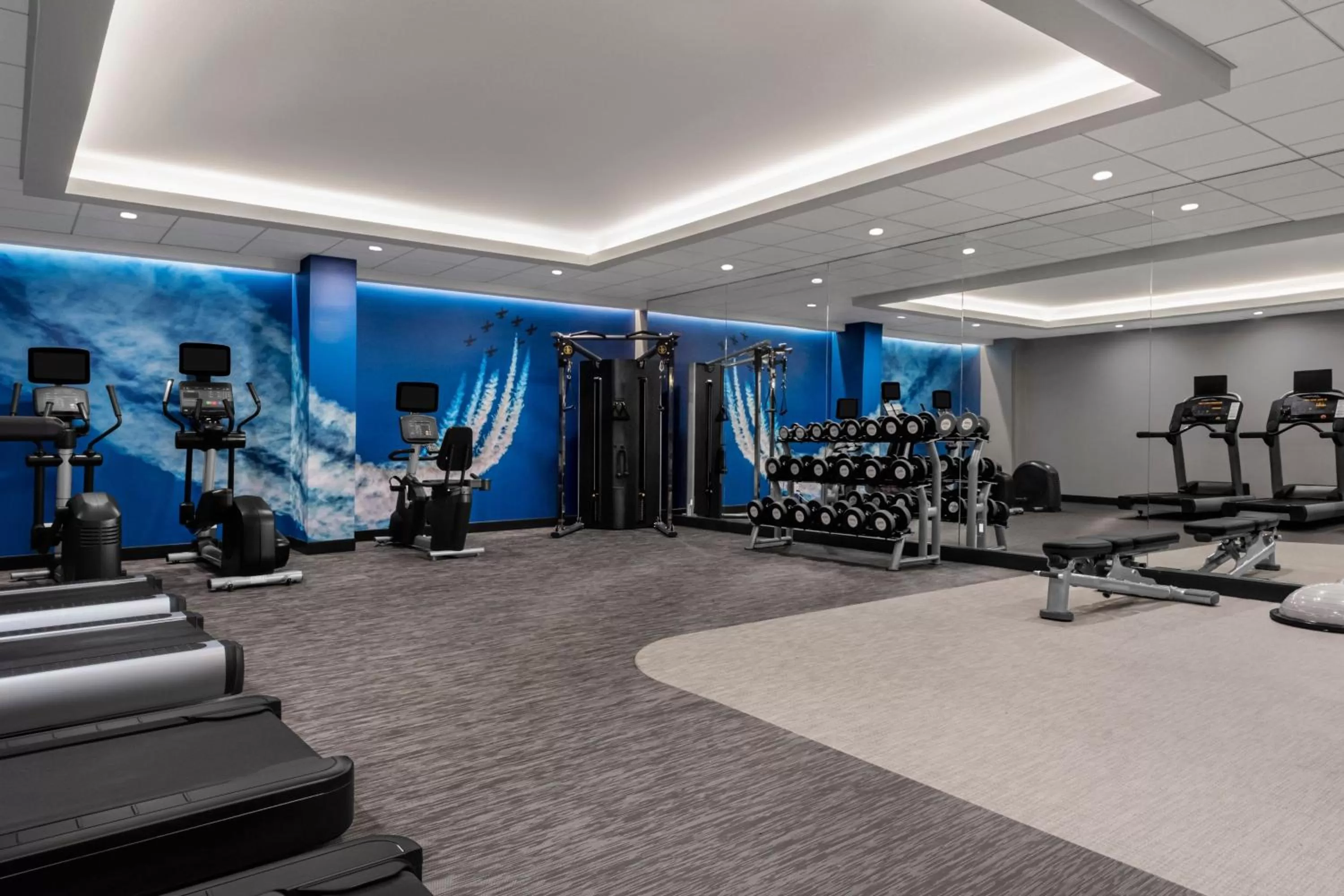 Fitness centre/facilities in Courtyard by Marriott San Diego Miramar