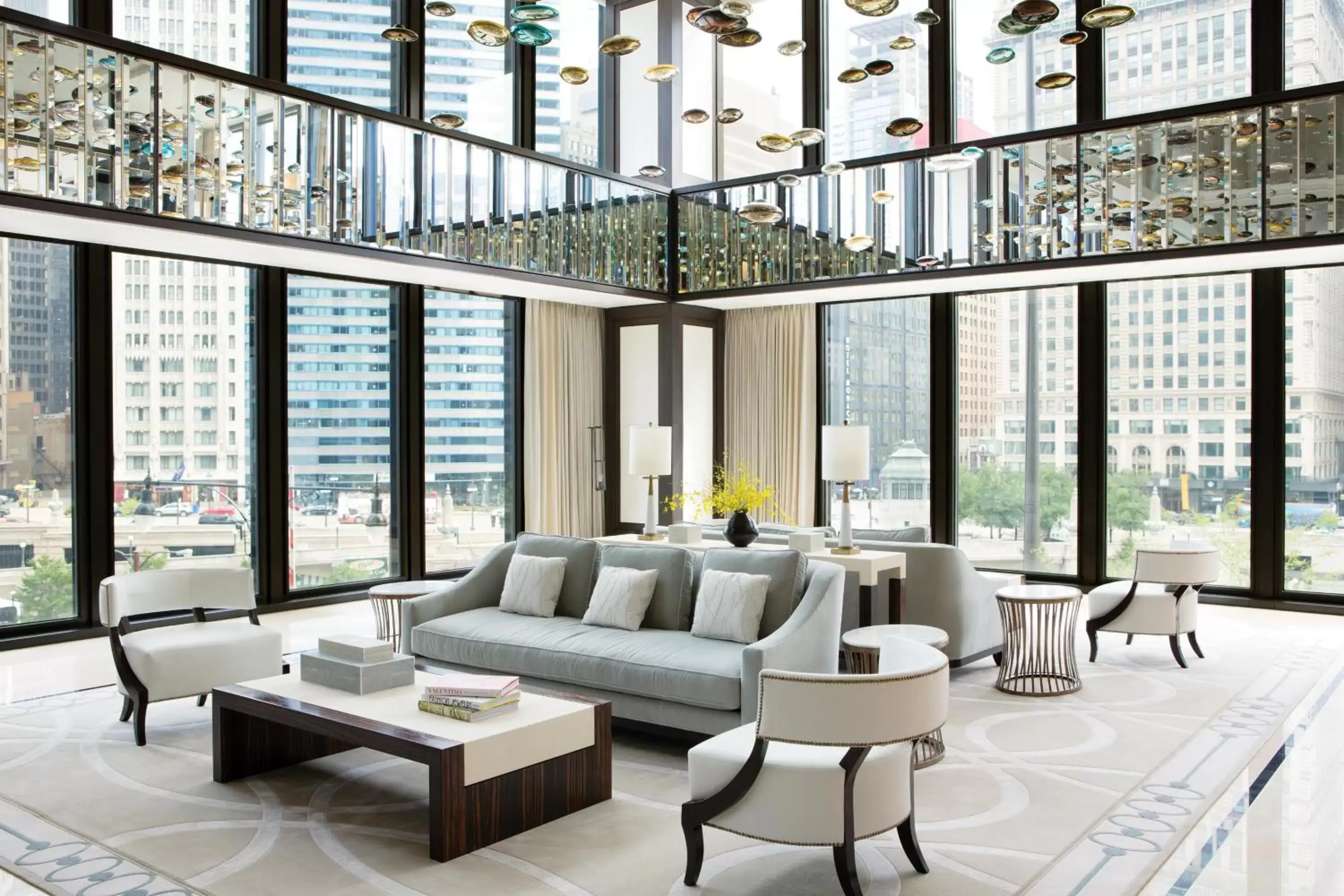 Lobby or reception, Lounge/Bar in The Langham Chicago